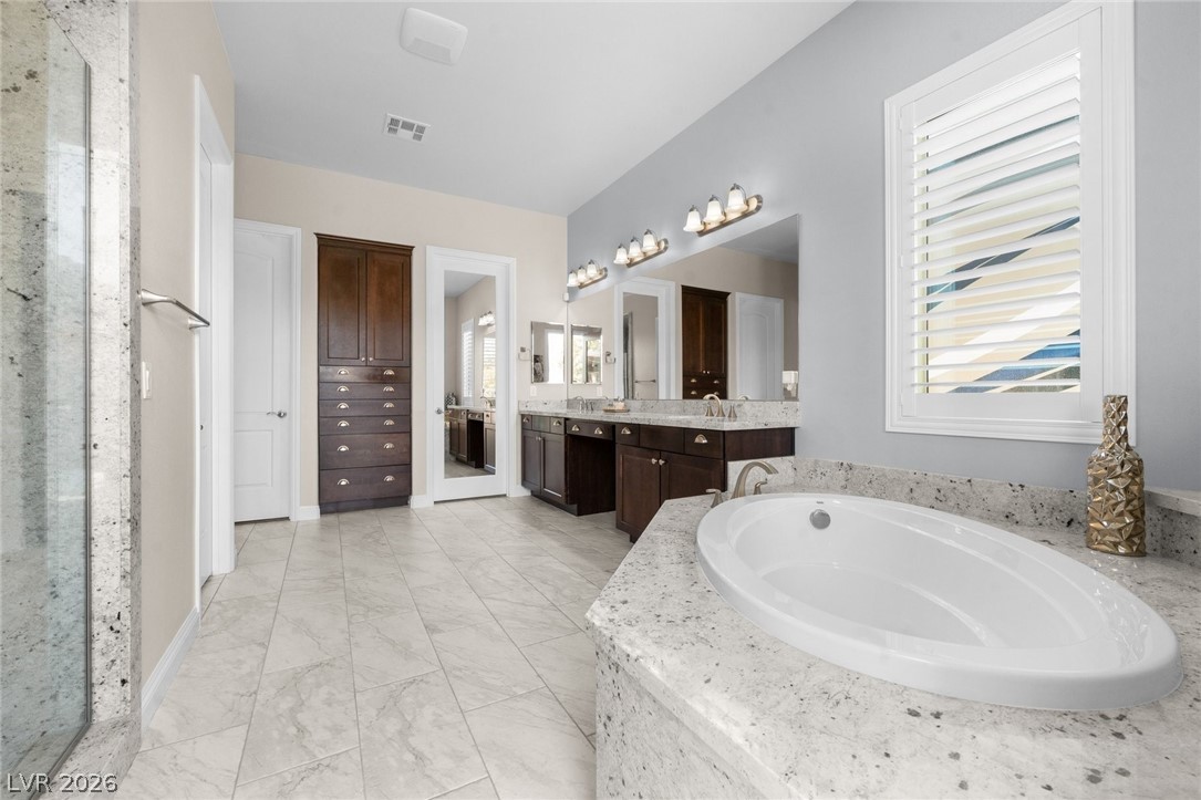 9714 Champagne Bliss Avenue