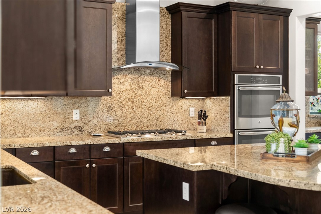 9714 Champagne Bliss Avenue