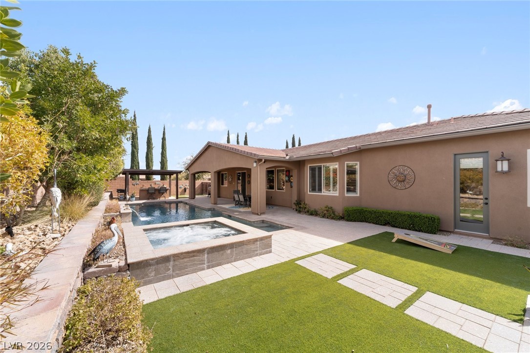 9714 Champagne Bliss Avenue