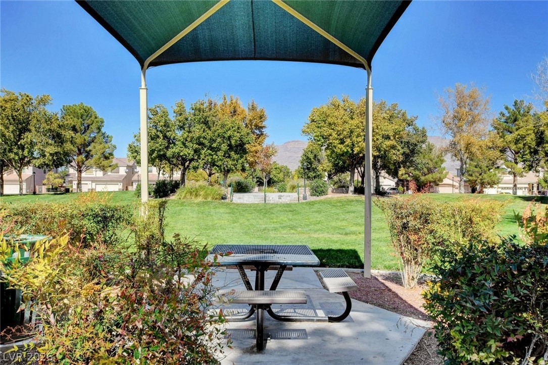 7494 Peaceful Brook Street