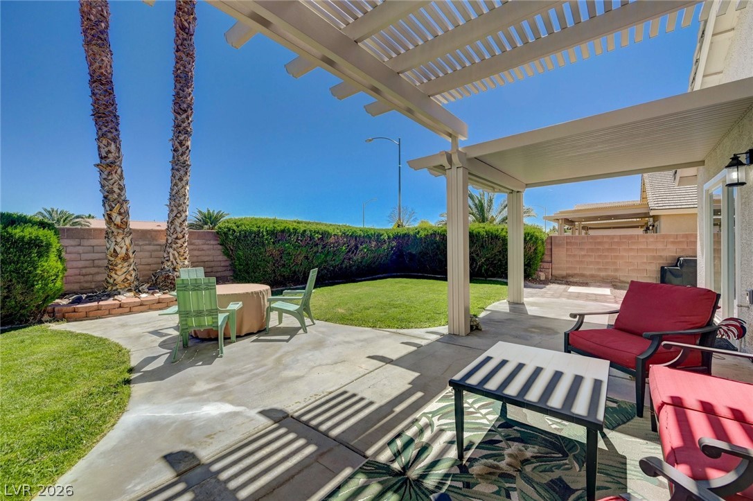 7494 Peaceful Brook Street