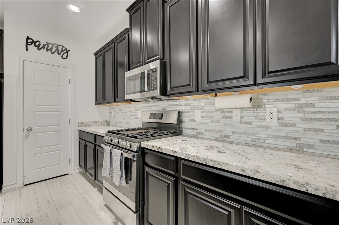 830 Star Estates Avenue