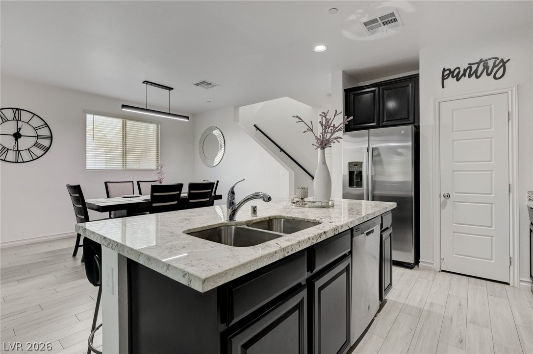 830 Star Estates Avenue