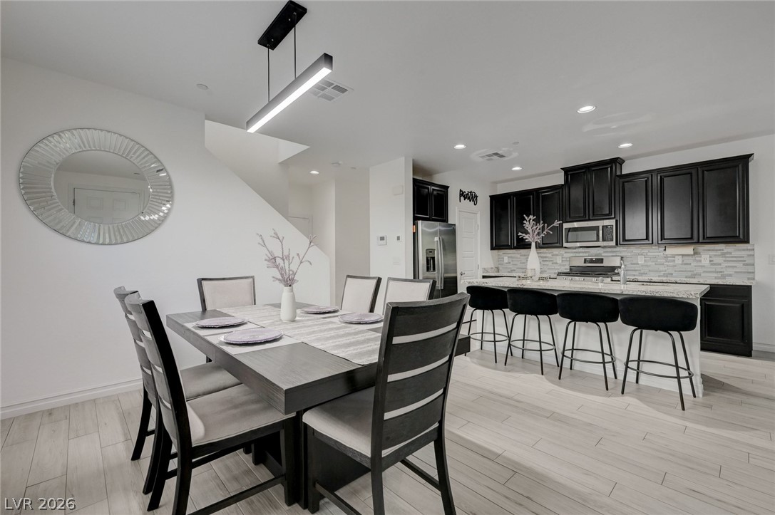 830 Star Estates Avenue