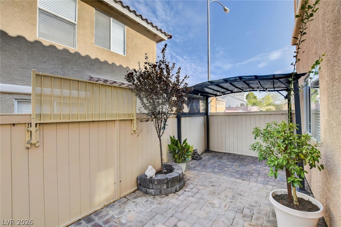 5974 Banbury Heights Way