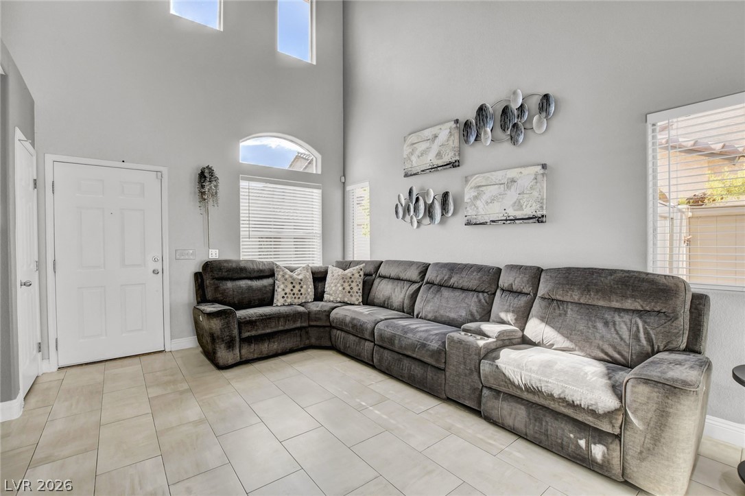 5974 Banbury Heights Way