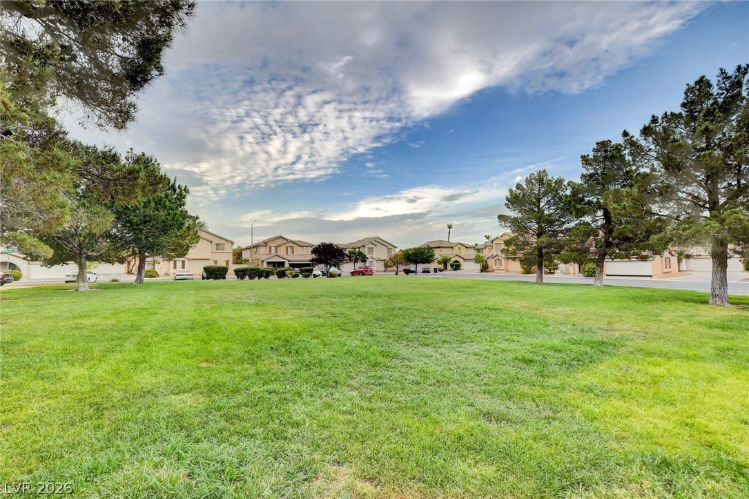 5974 Banbury Heights Way