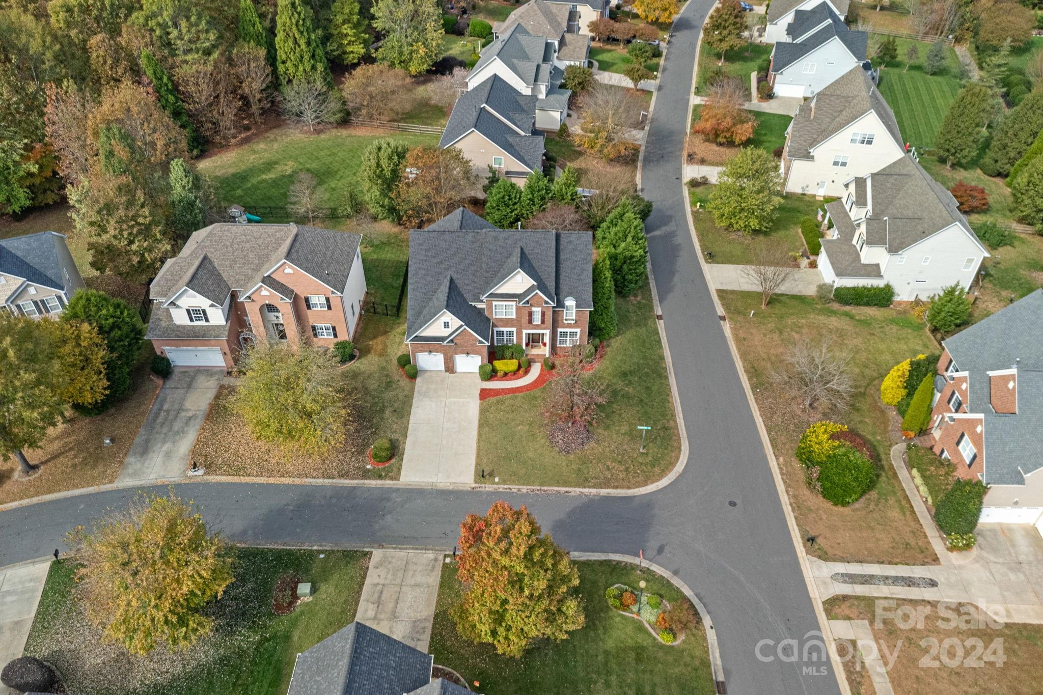 5833 Snapdragon Lane