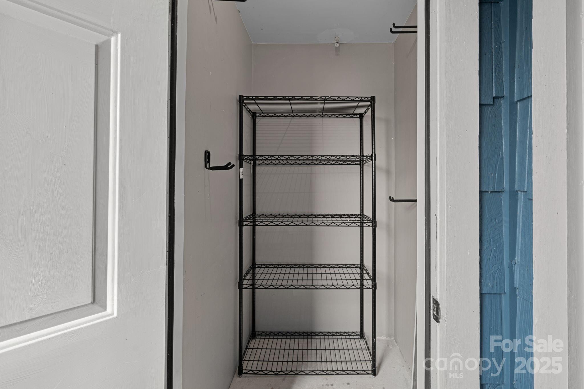 1015 Southwest Drive Unit: 1015