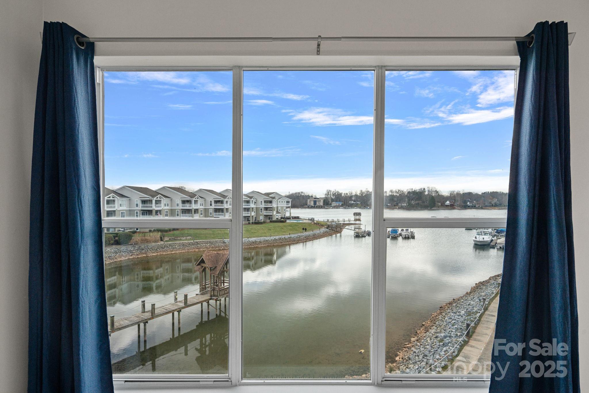 1015 Southwest Drive Unit: 1015
