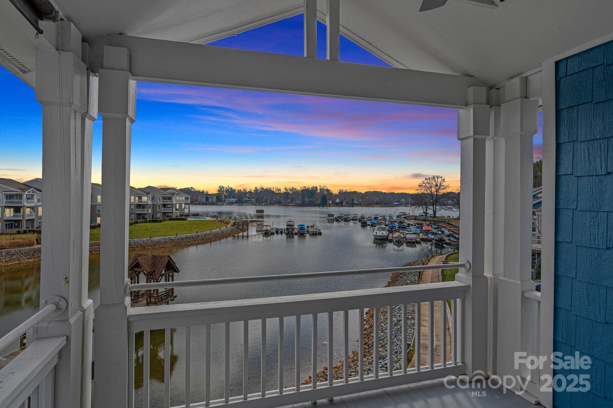 1015 Southwest Drive Unit: 1015