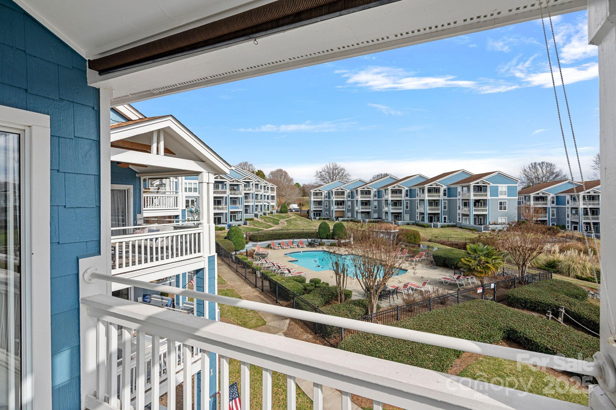 1015 Southwest Drive Unit: 1015