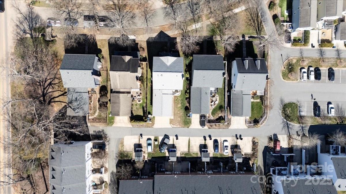 14024 Alley Son Street