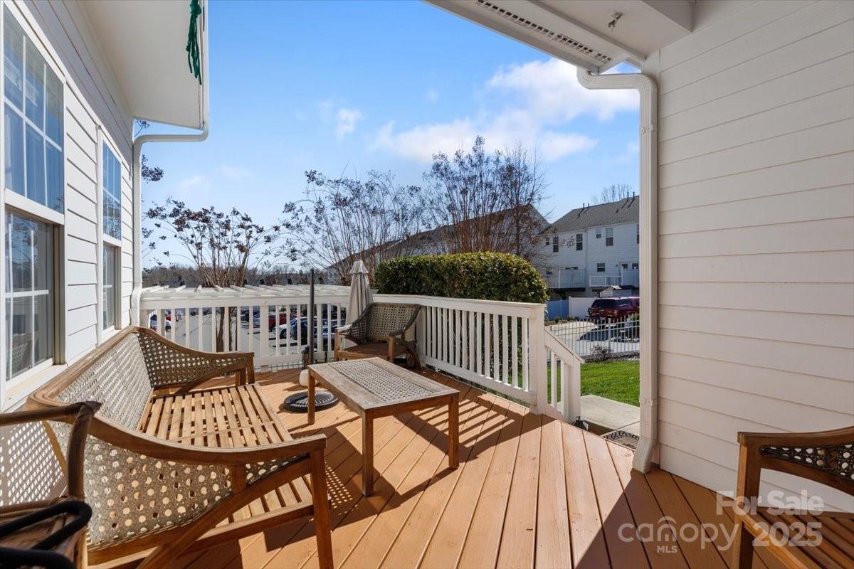 14024 Alley Son Street