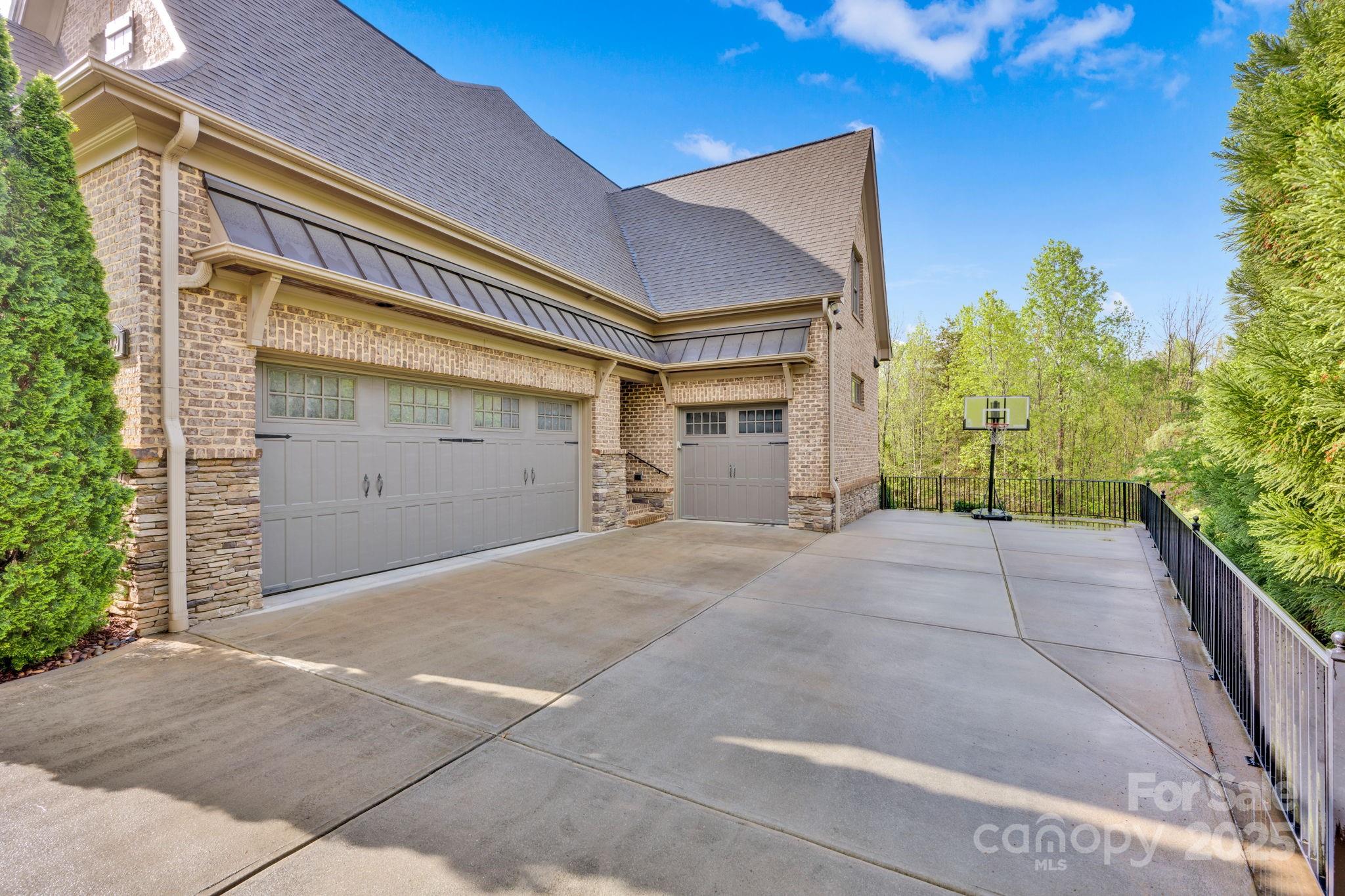 17909 Golden Meadow Court