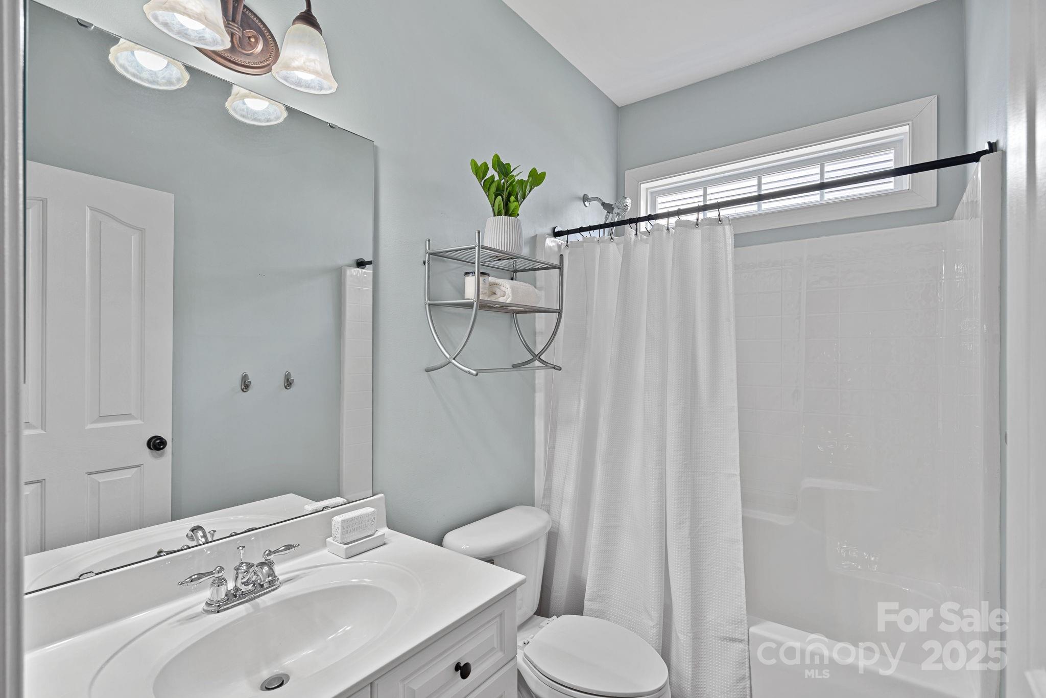 14332 Maclauren Lane