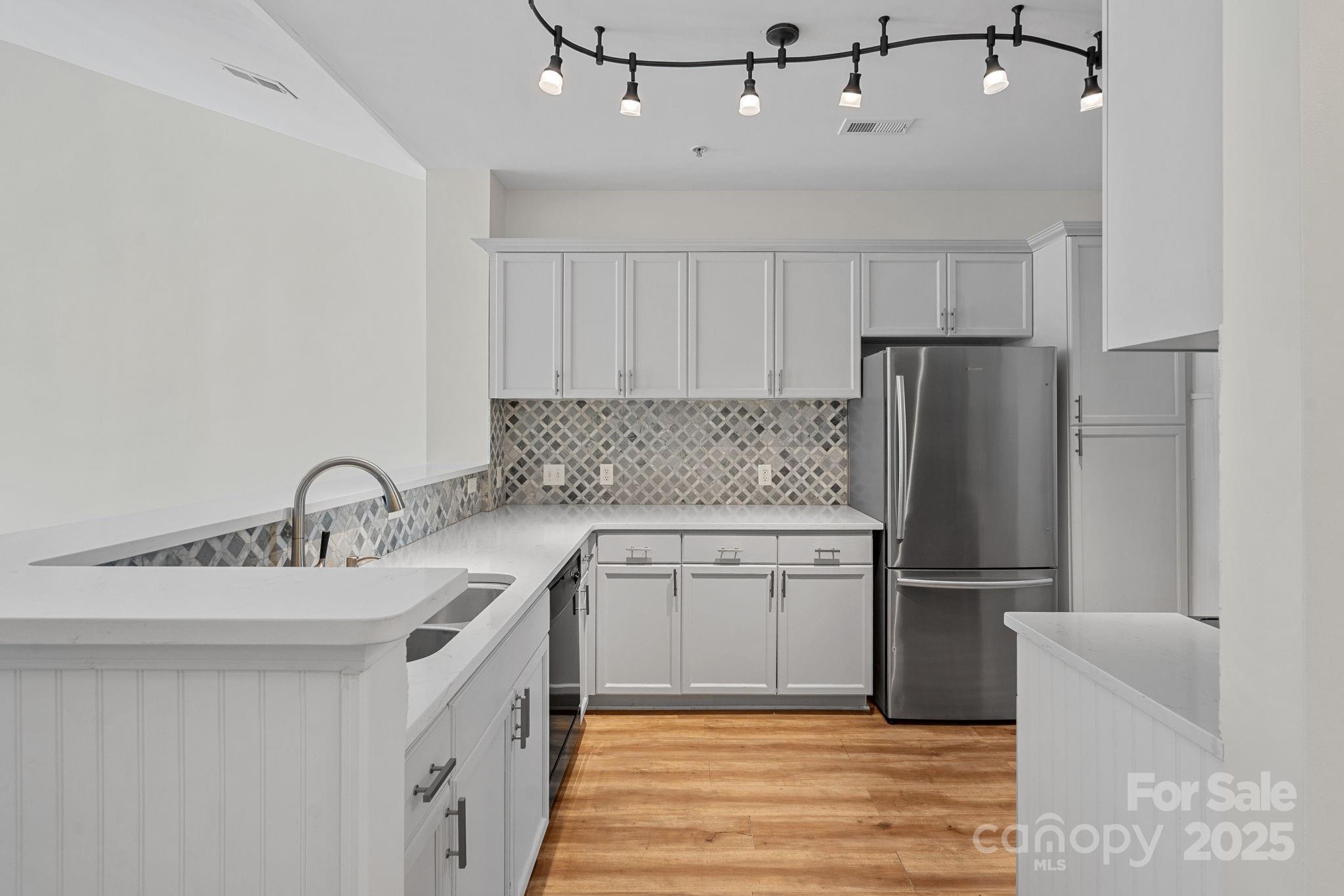 18742 Nautical Drive Unit: 305