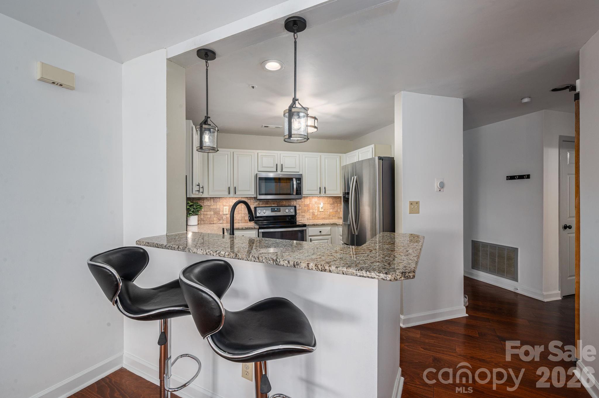 1018 Southwest Drive SW Unit: 18