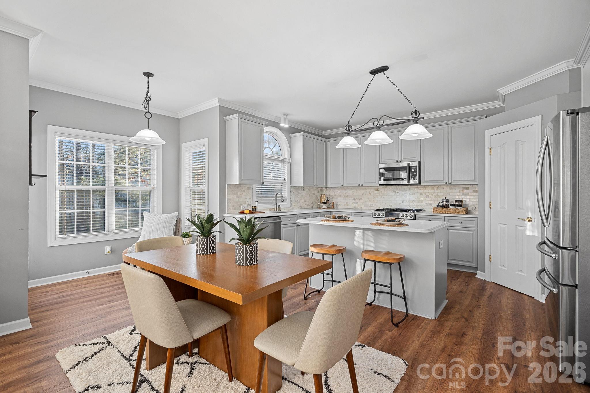 7736 Horseshoe Creek Drive