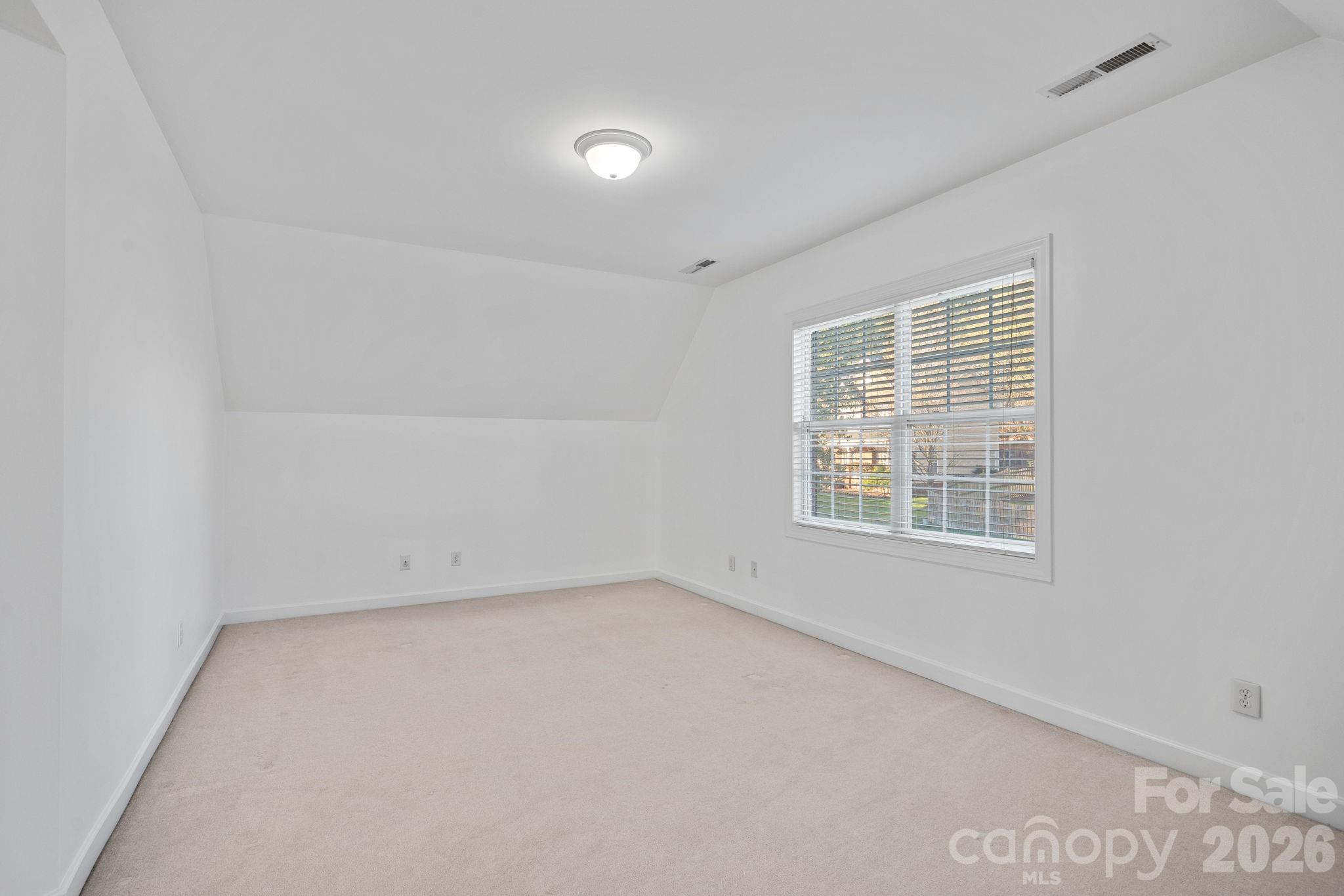 7736 Horseshoe Creek Drive