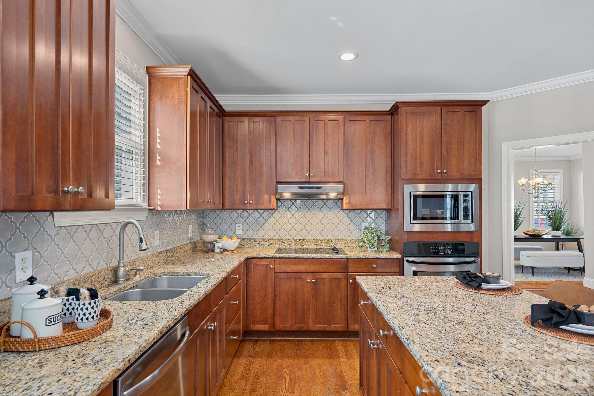 123 Hedgewood Drive