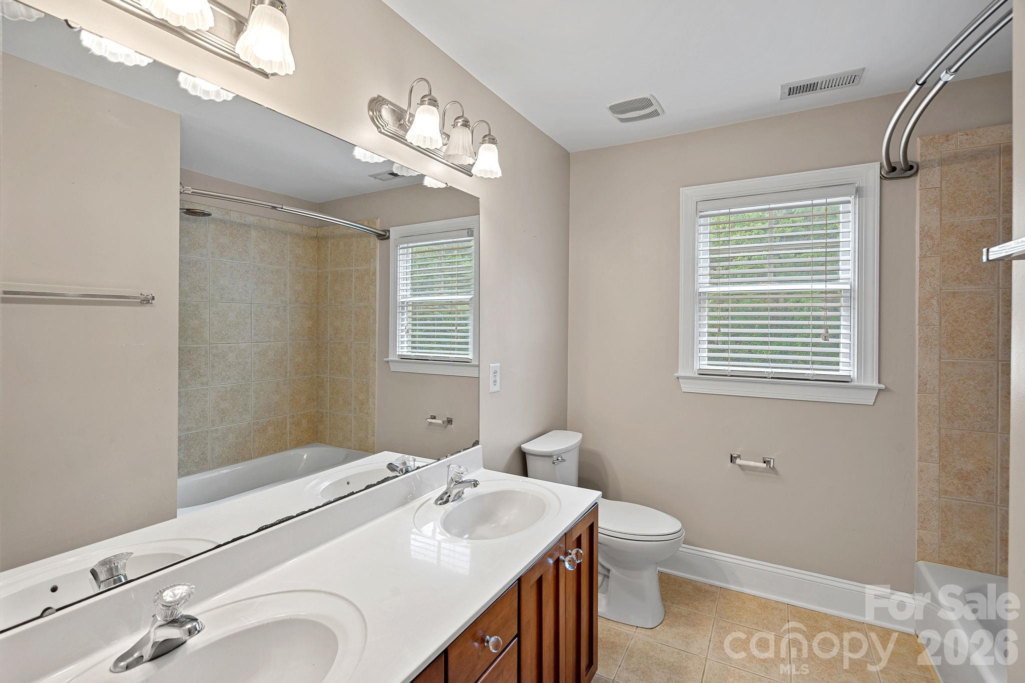 123 Hedgewood Drive