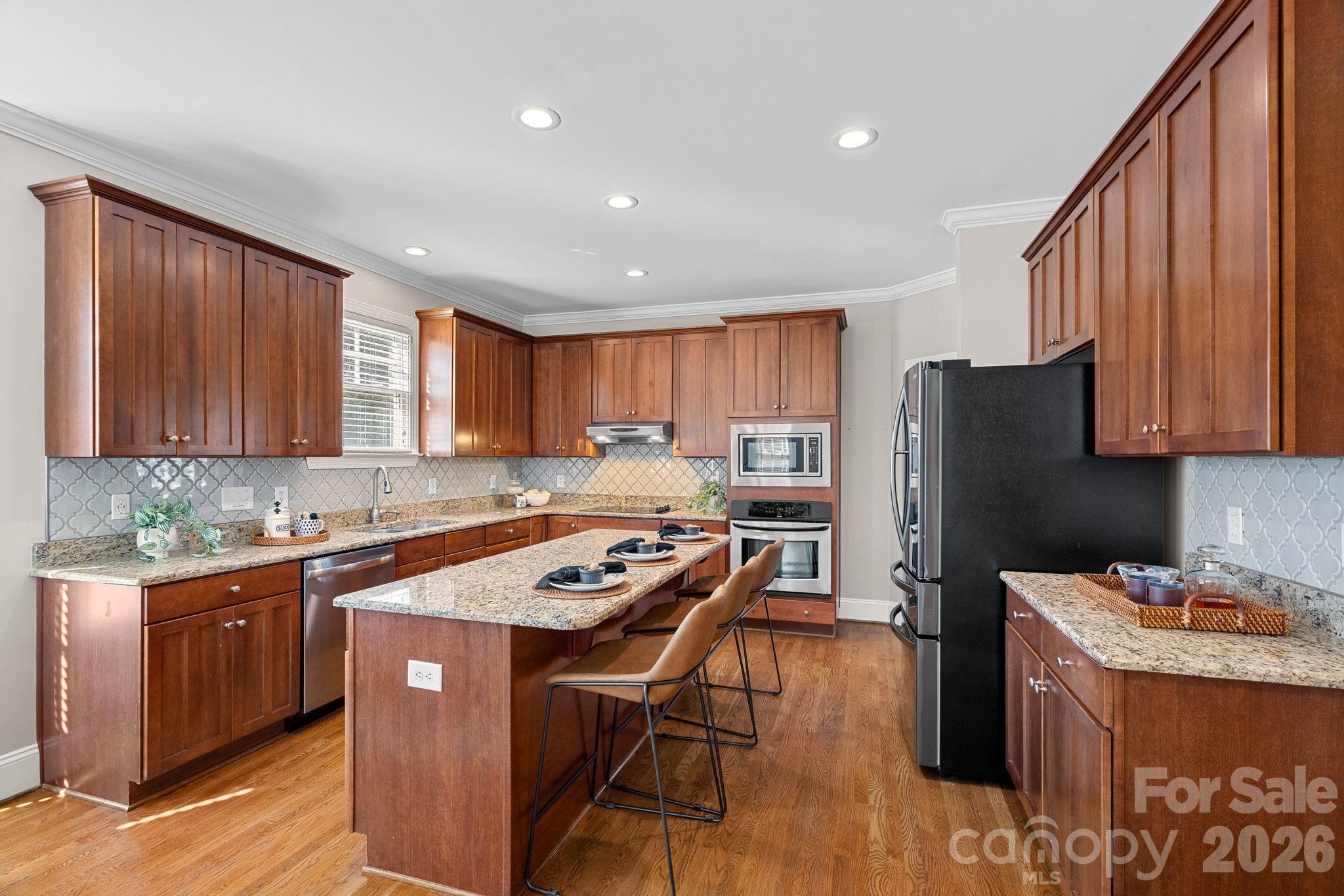 123 Hedgewood Drive