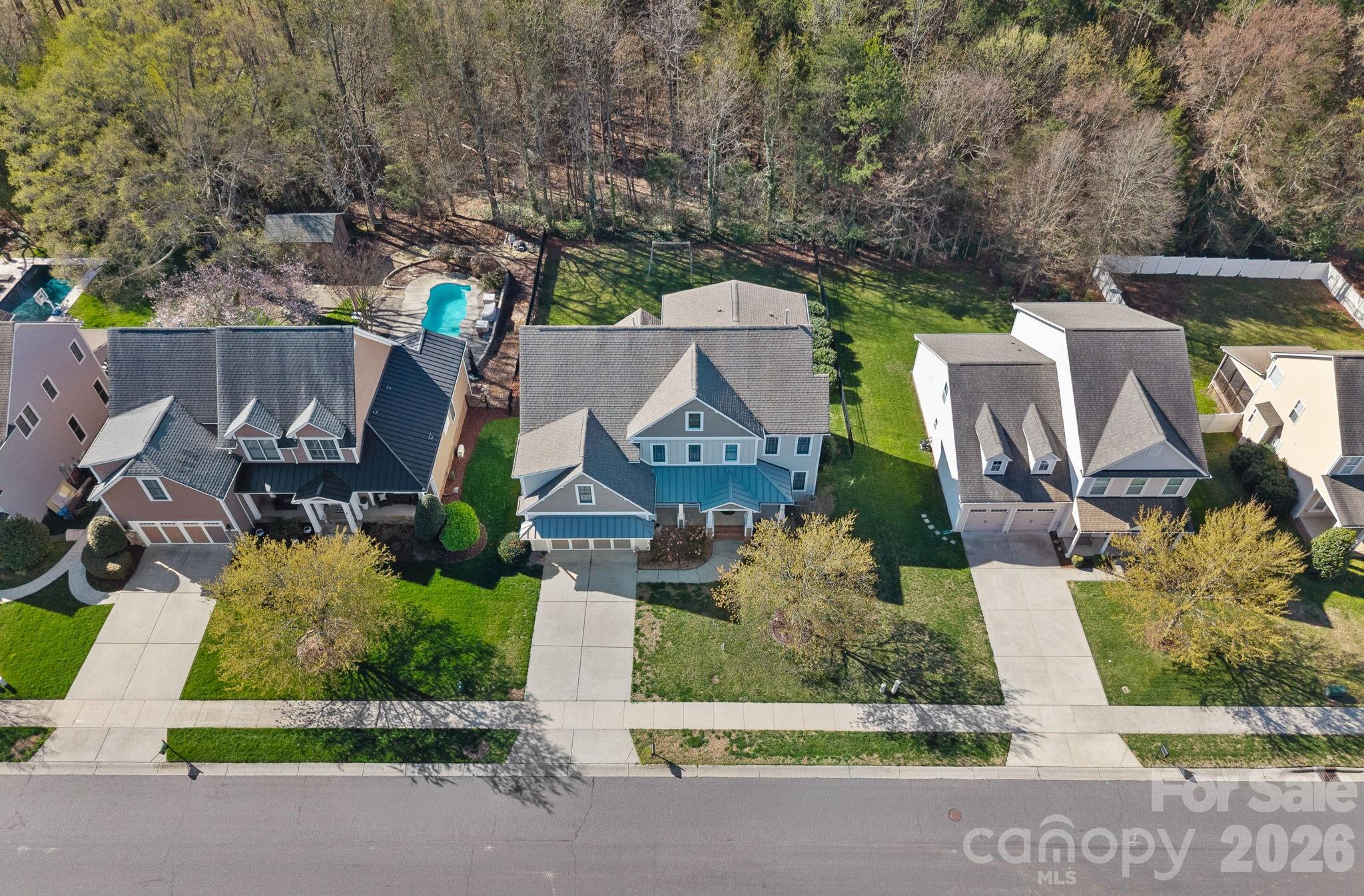 123 Hedgewood Drive