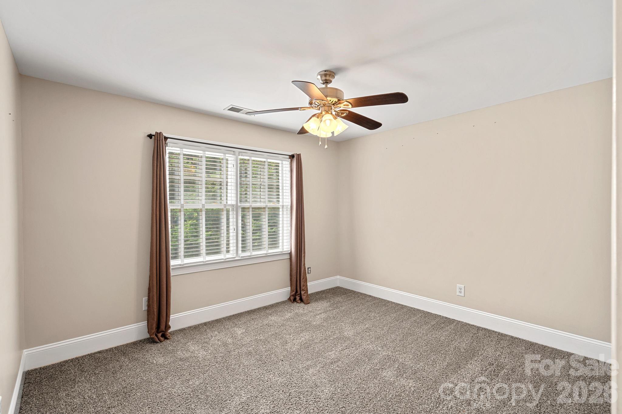 123 Hedgewood Drive