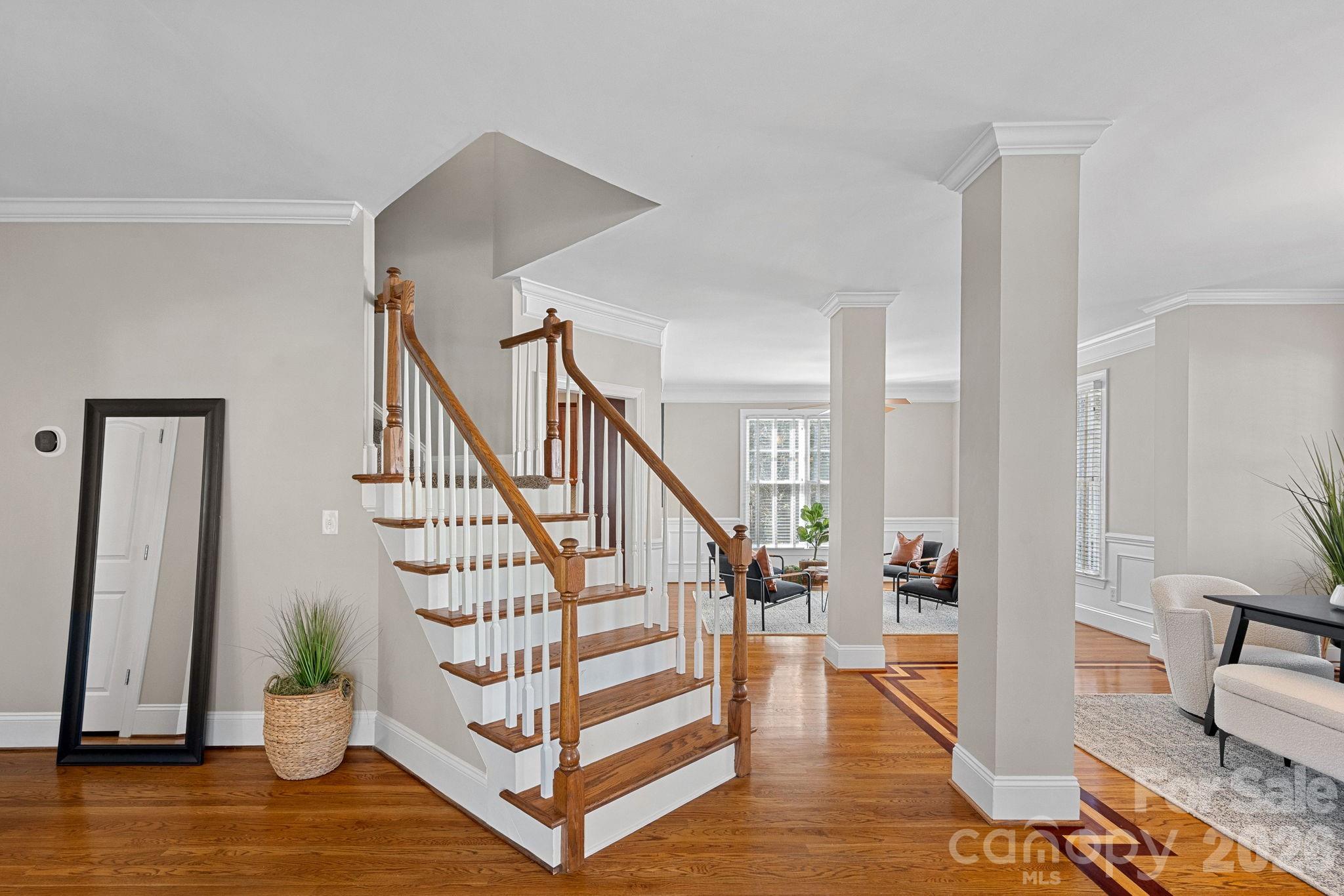 123 Hedgewood Drive
