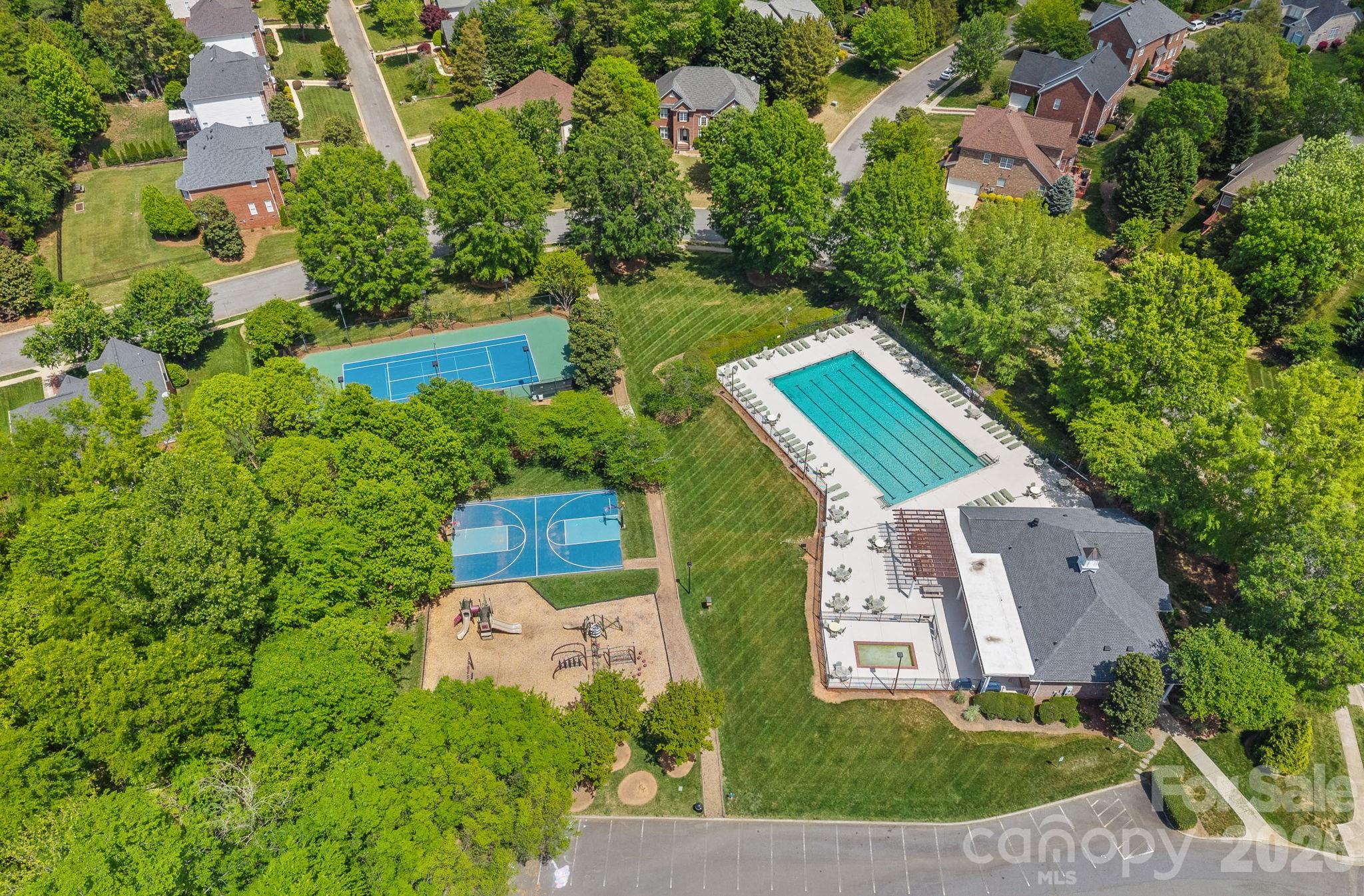 7832 Horseshoe Creek Drive