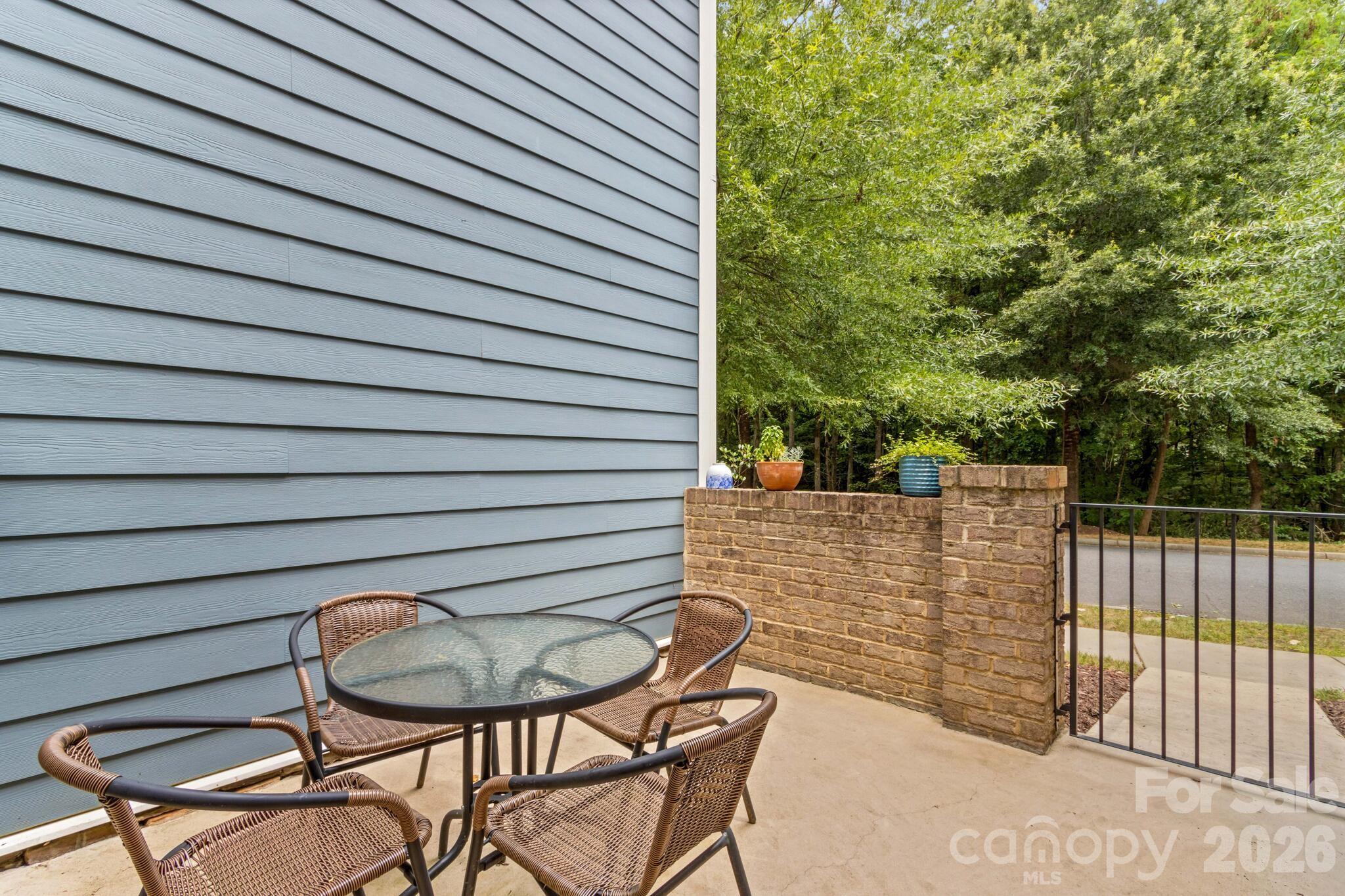 10258 Vanguard Parkway