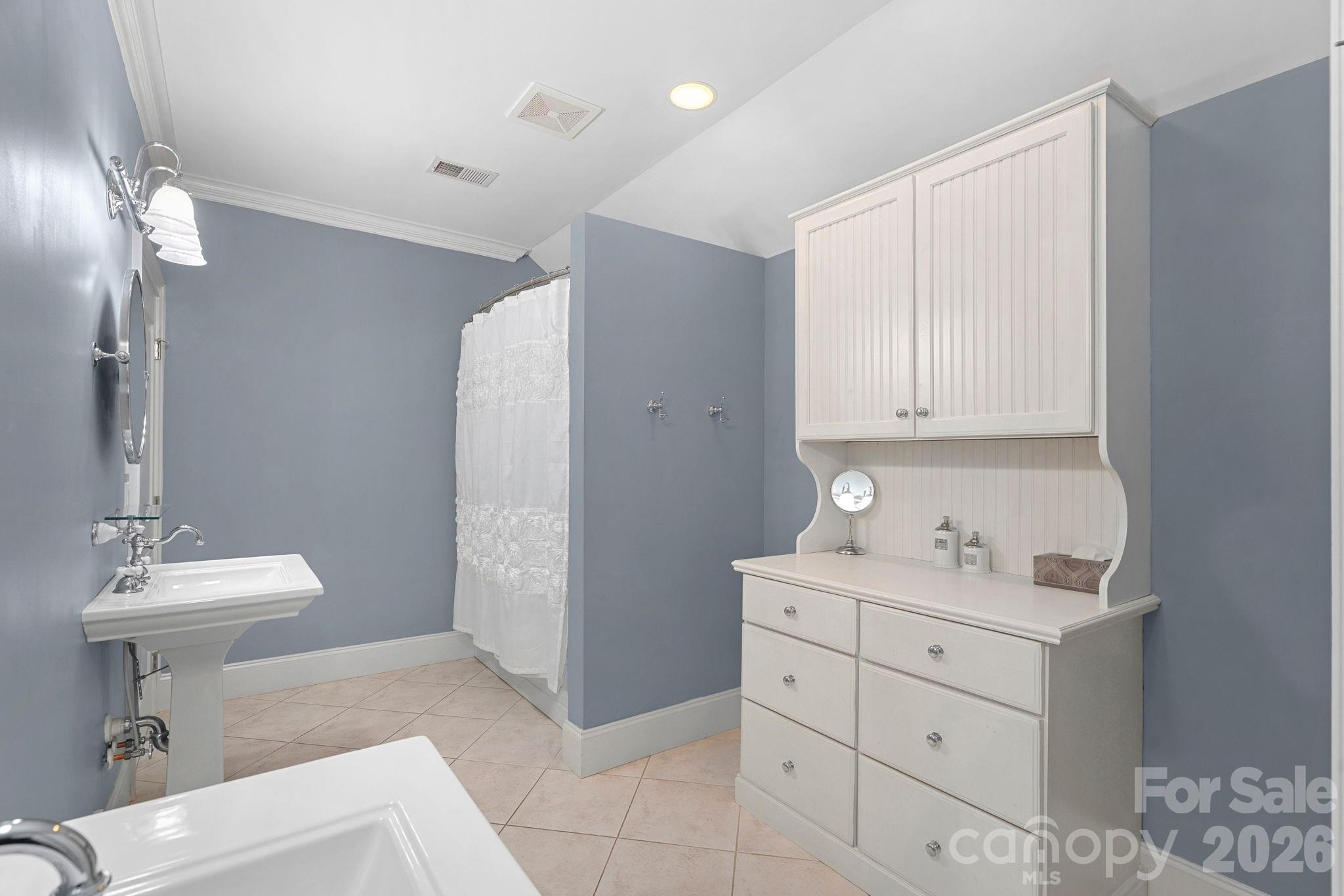 7967 Glen Abbey Circle