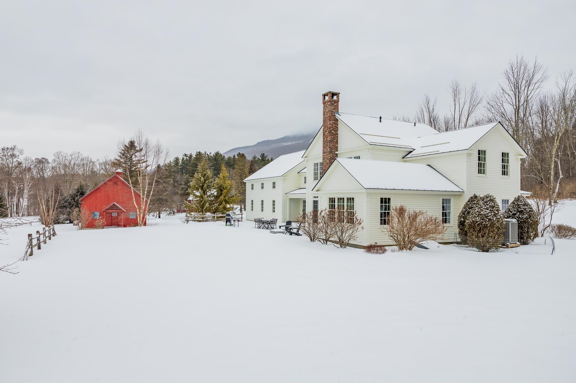 743 Green Peak Orchard Road