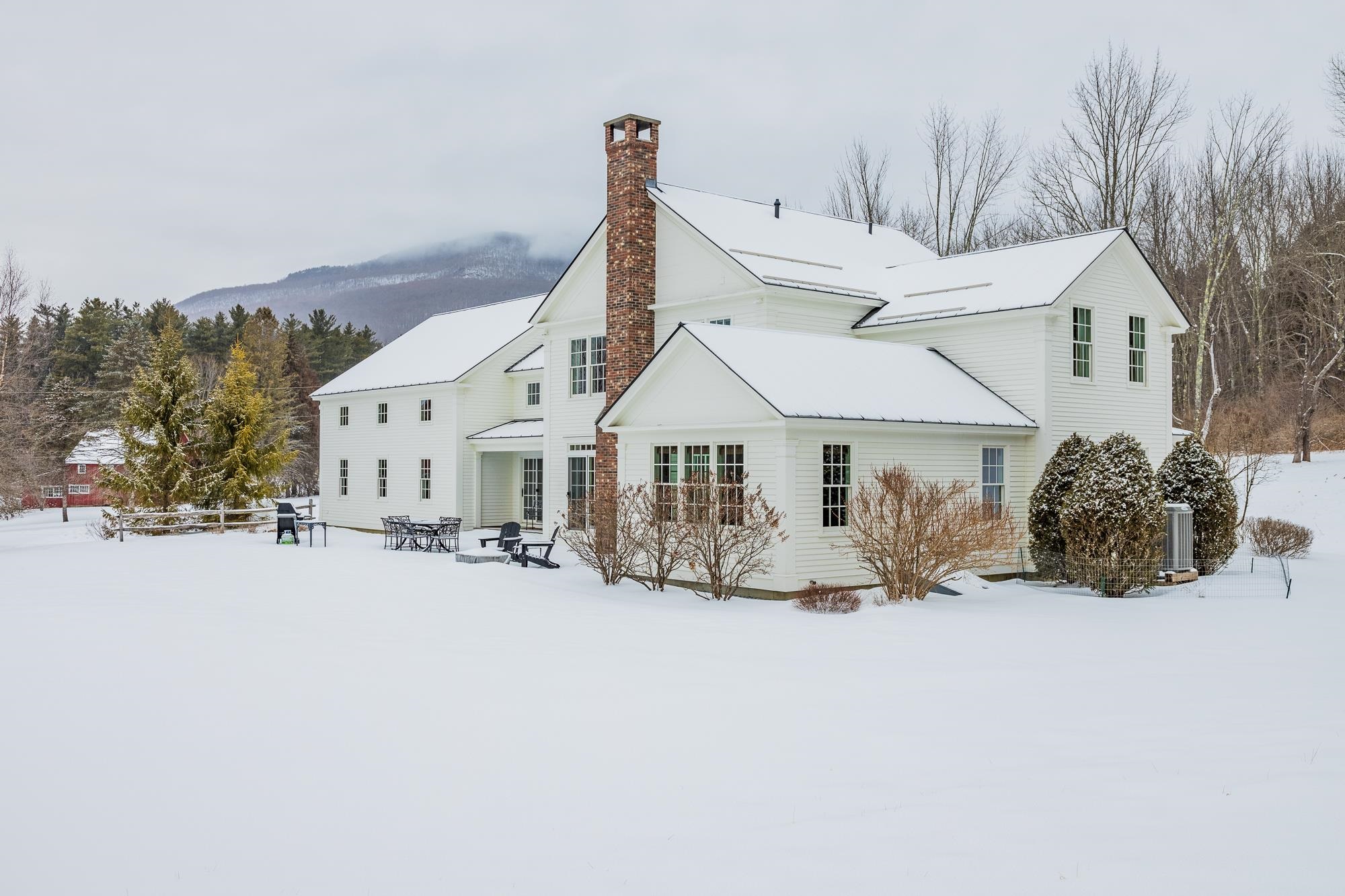 743 Green Peak Orchard Road