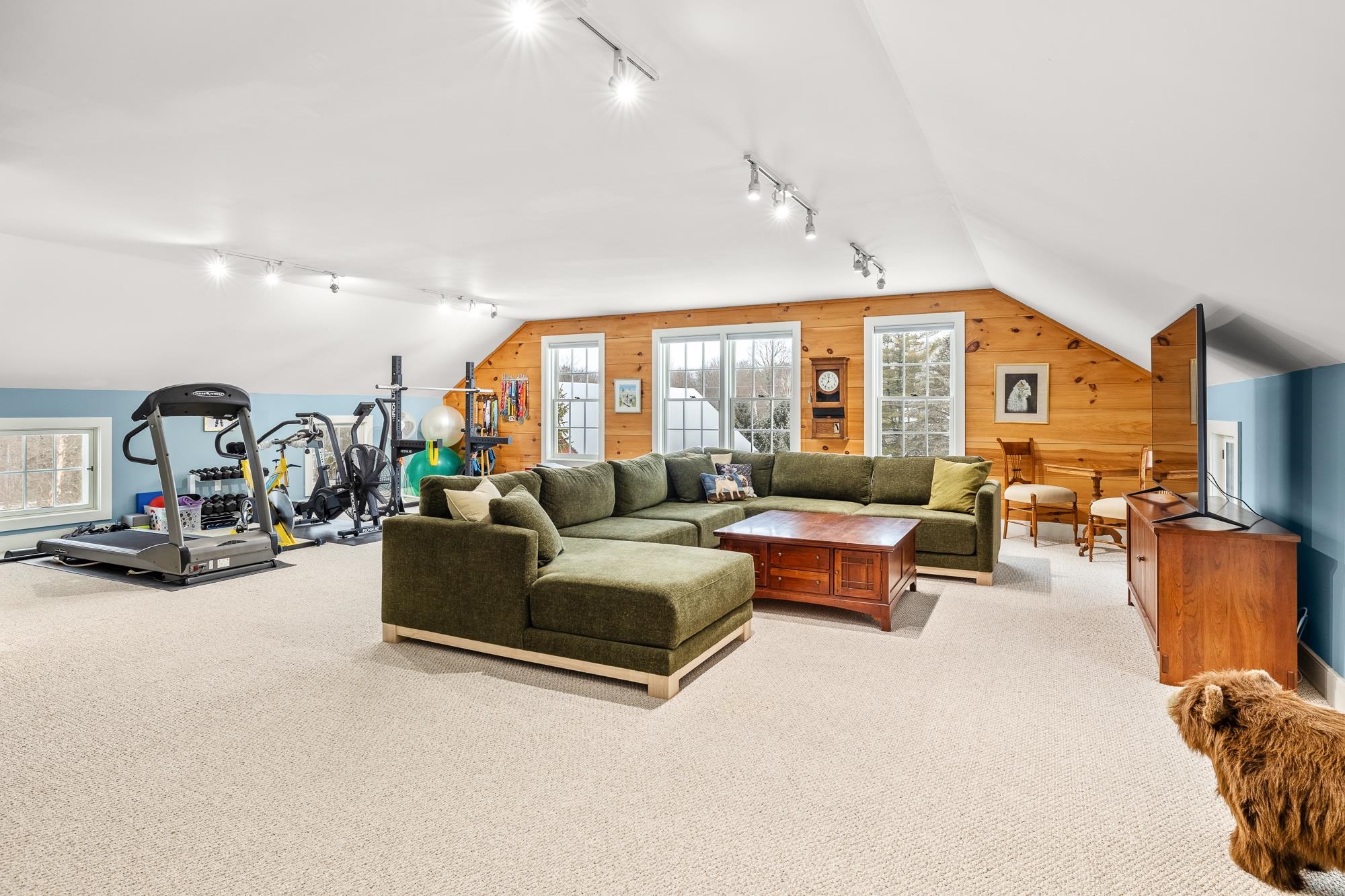 743 Green Peak Orchard Road