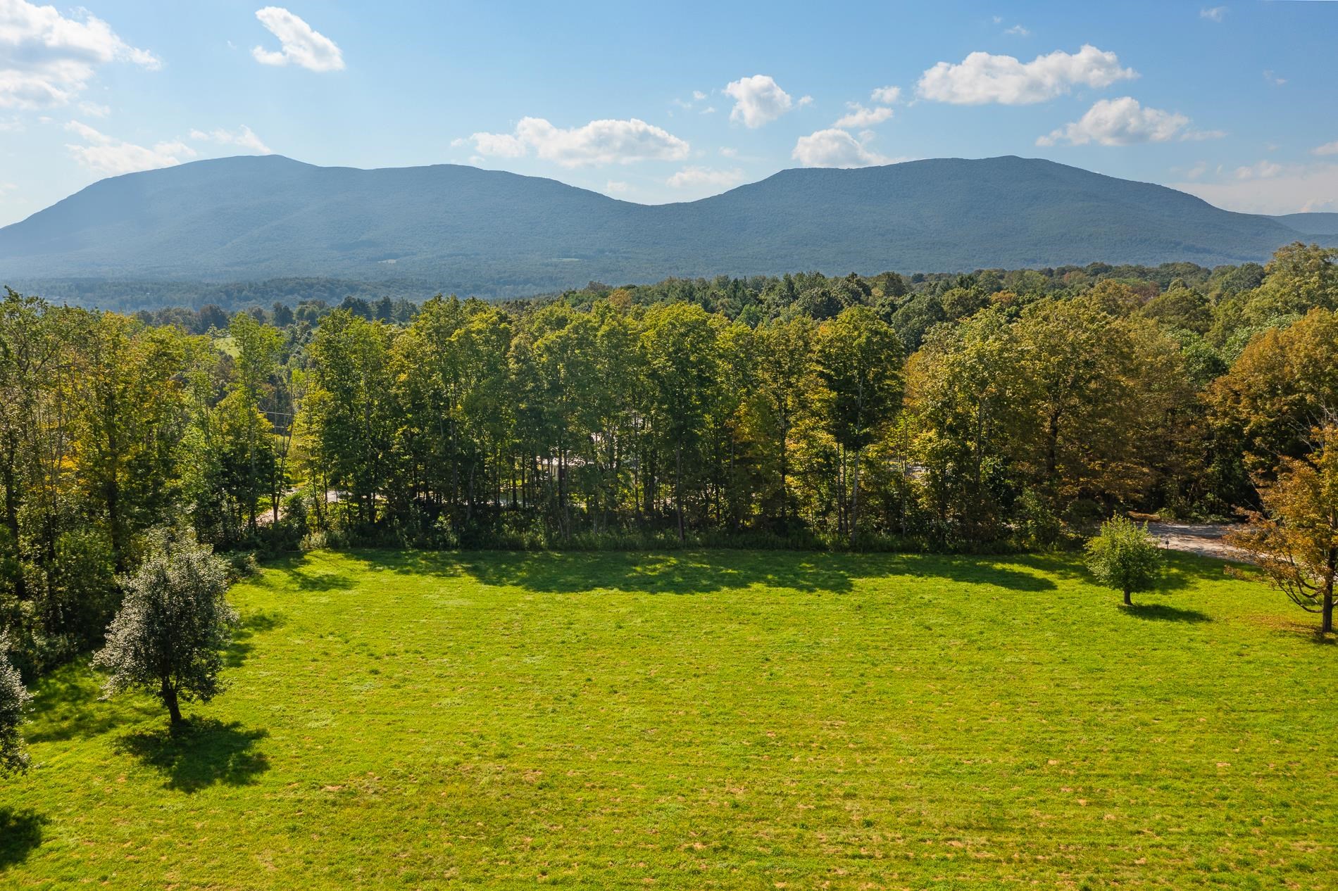 743 Green Peak Orchard Road