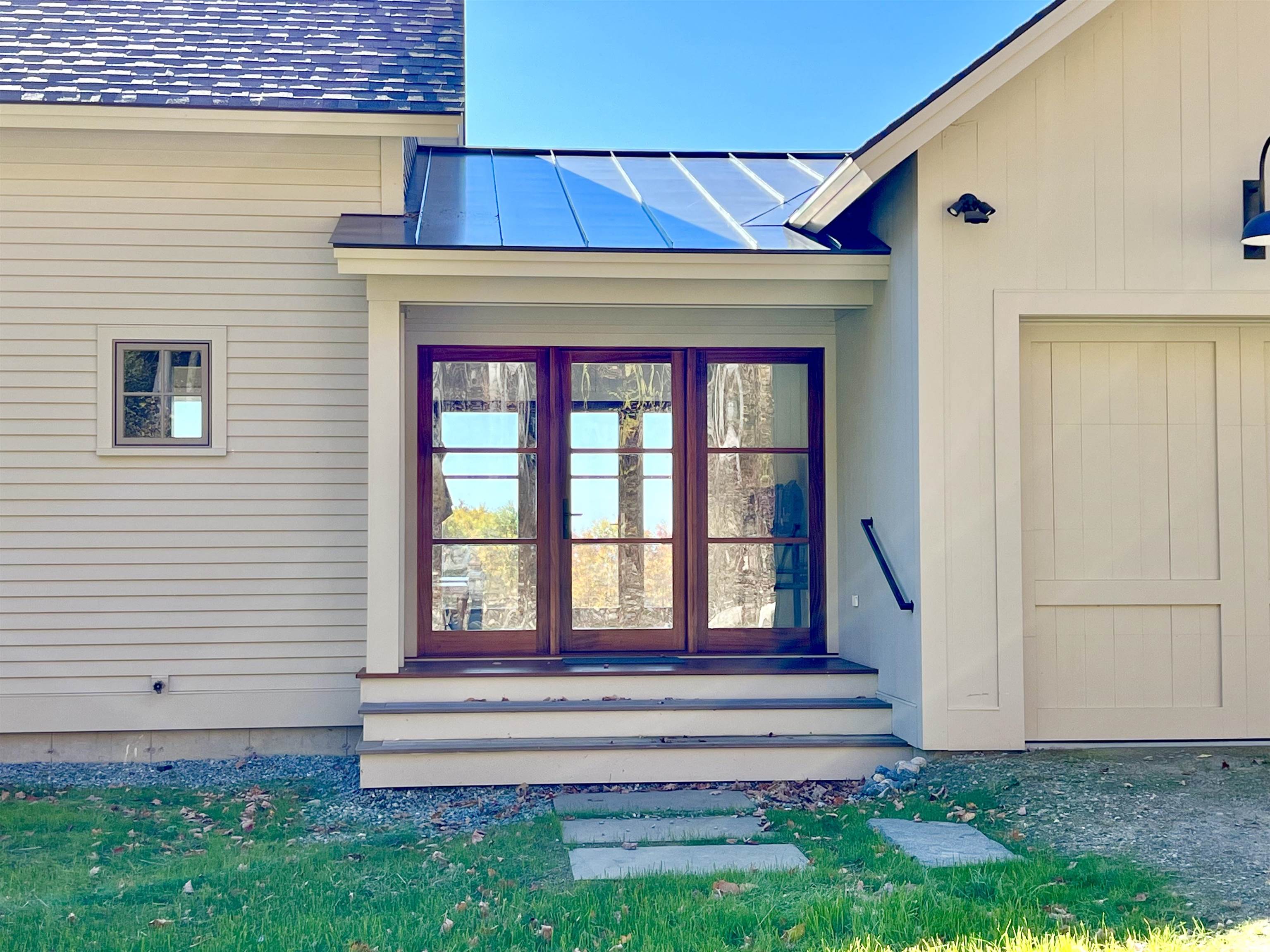 73 Pine Road