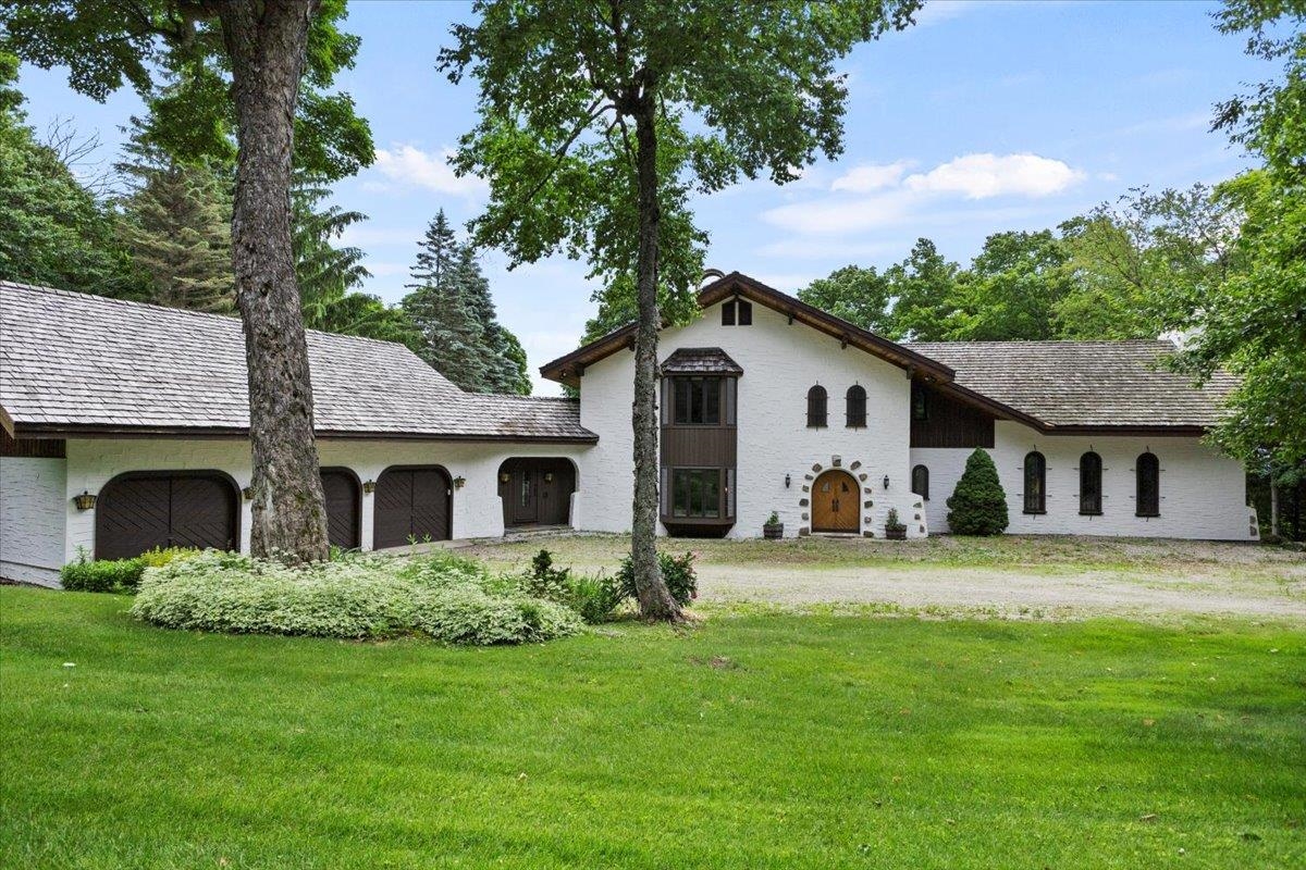 20 West Ridge Road