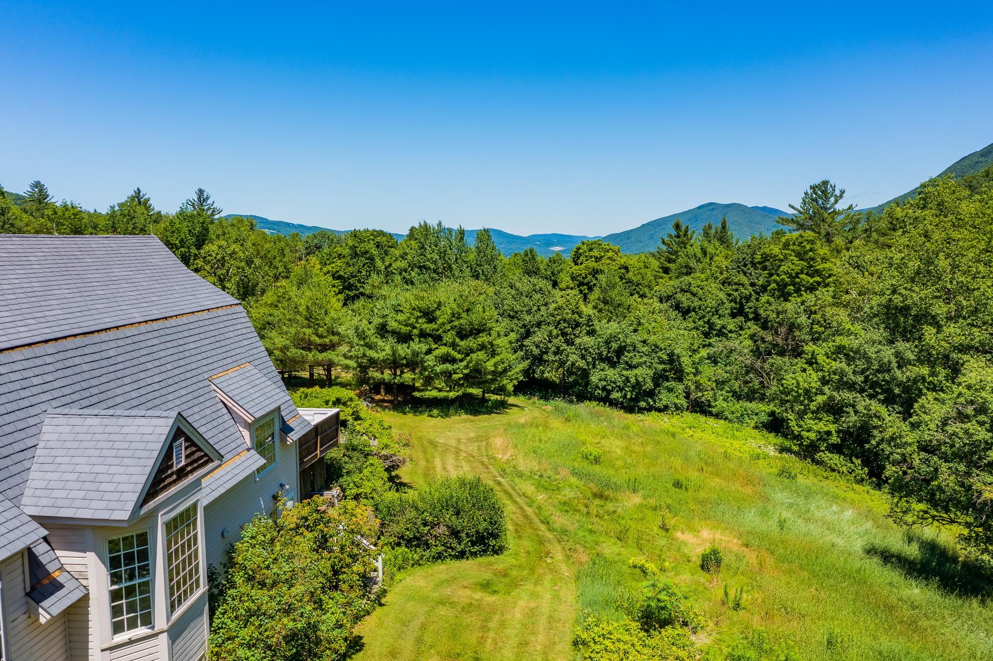 1115 South End Road