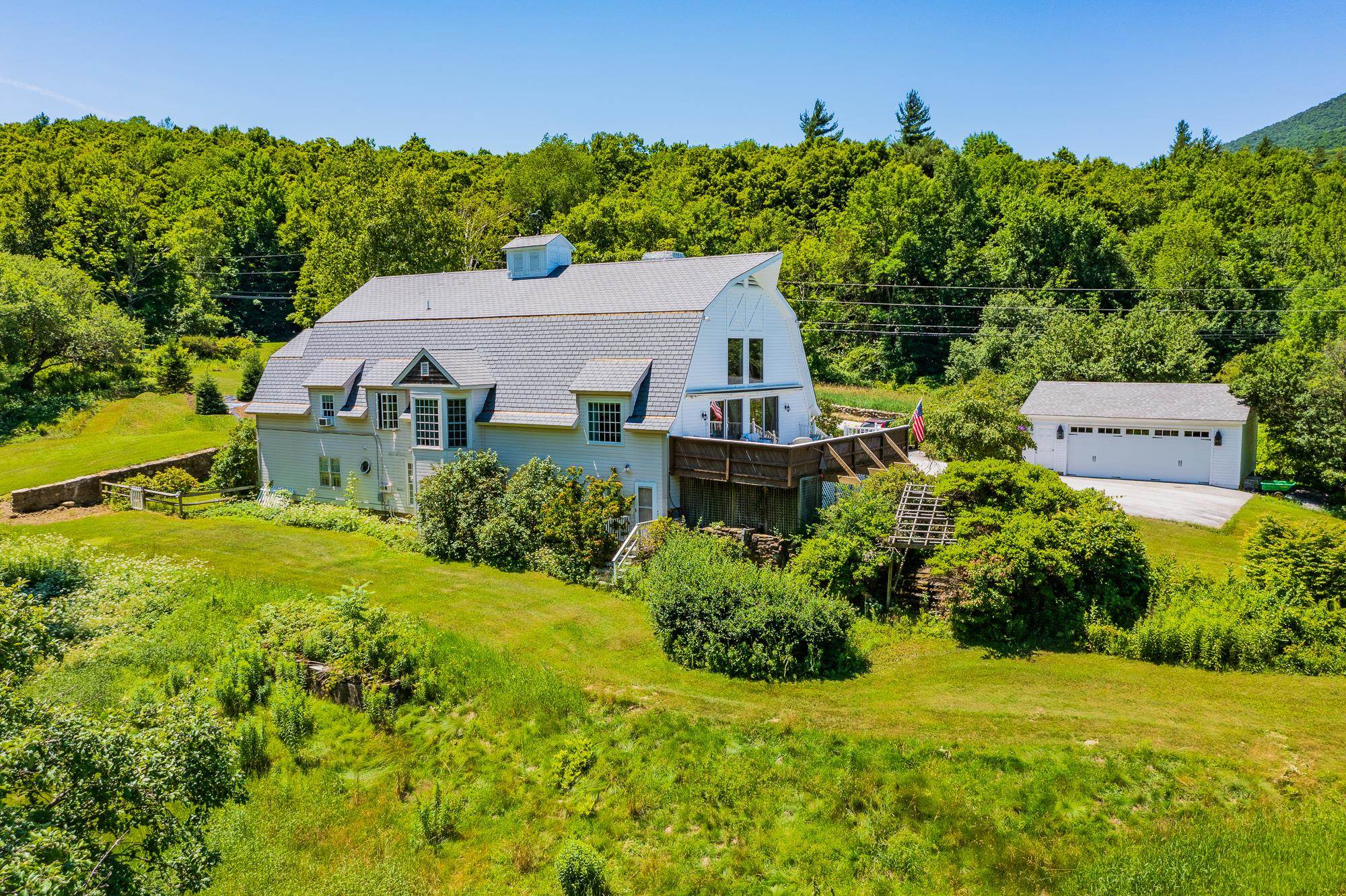 1115 South End Road