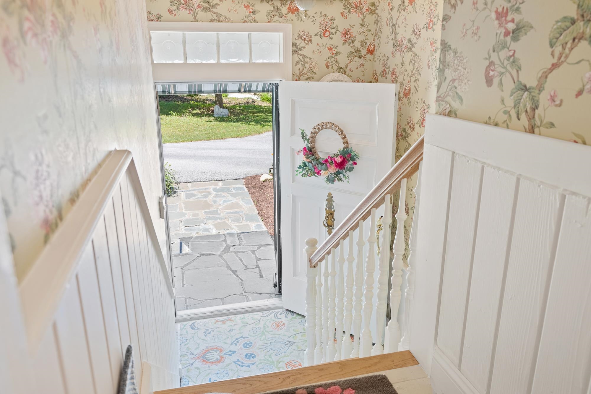 1115 South End Road