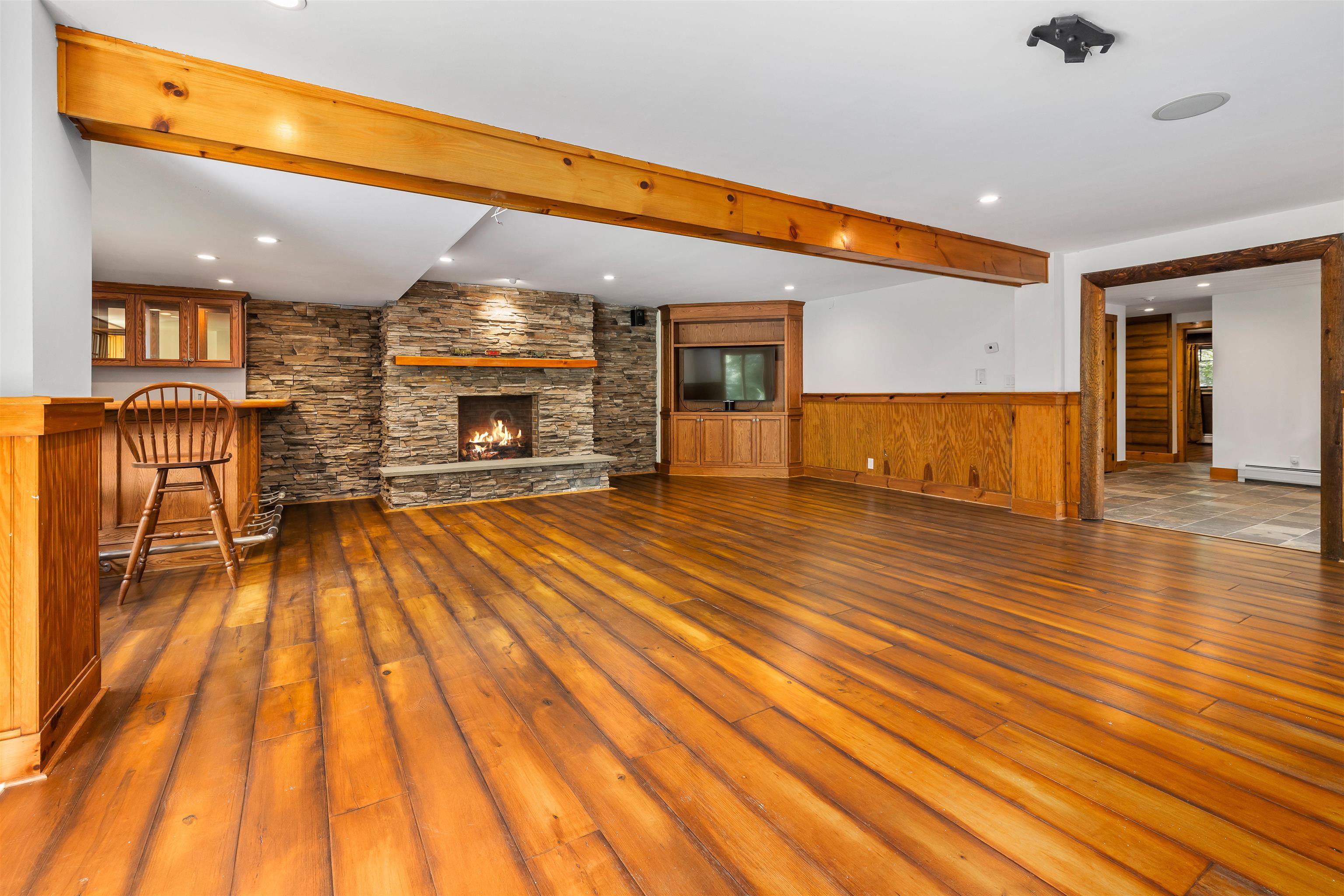 18 Rocky Dell Road