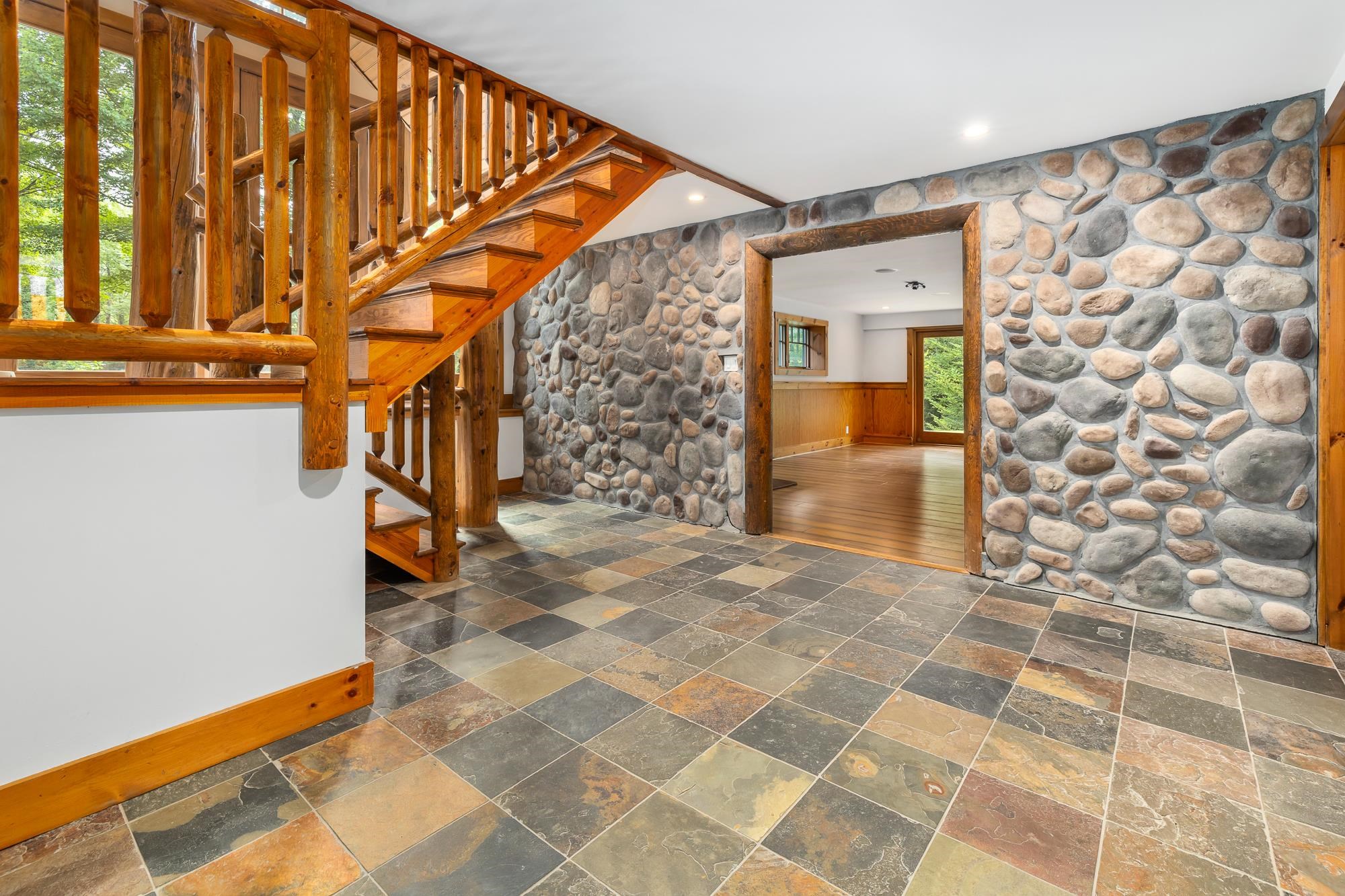 18 Rocky Dell Road