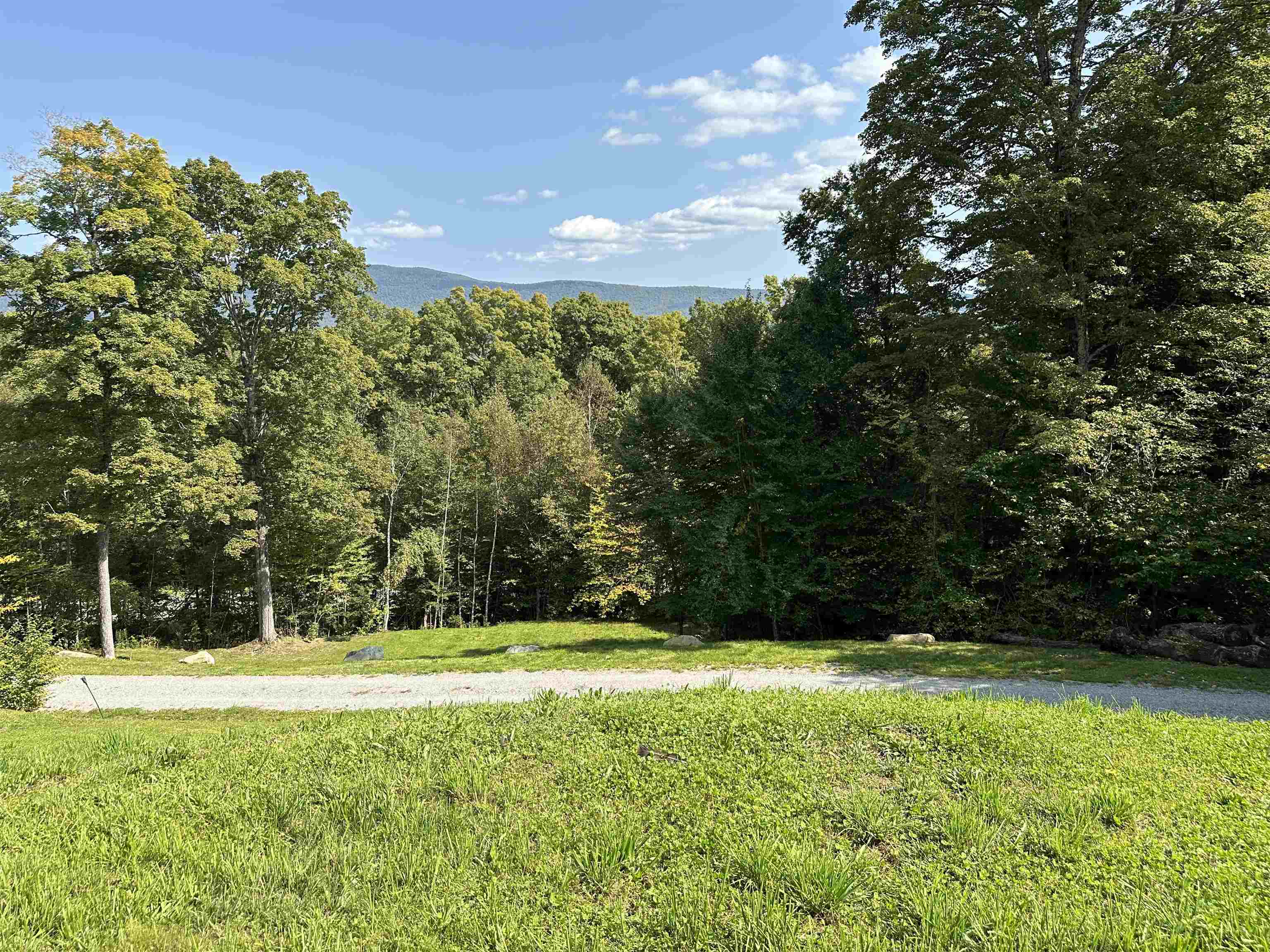 219 Deerwood Hill