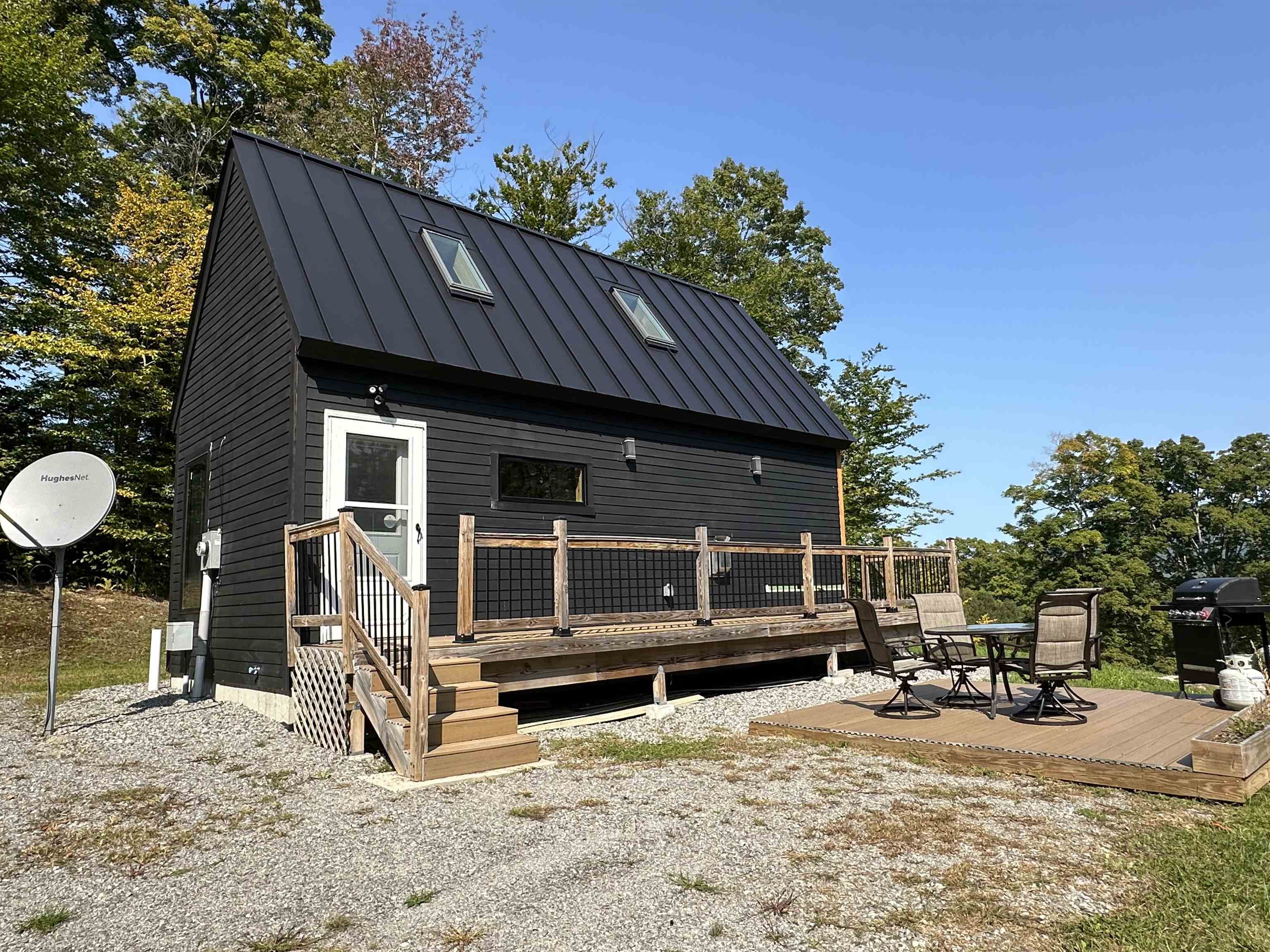 219 Deerwood Hill