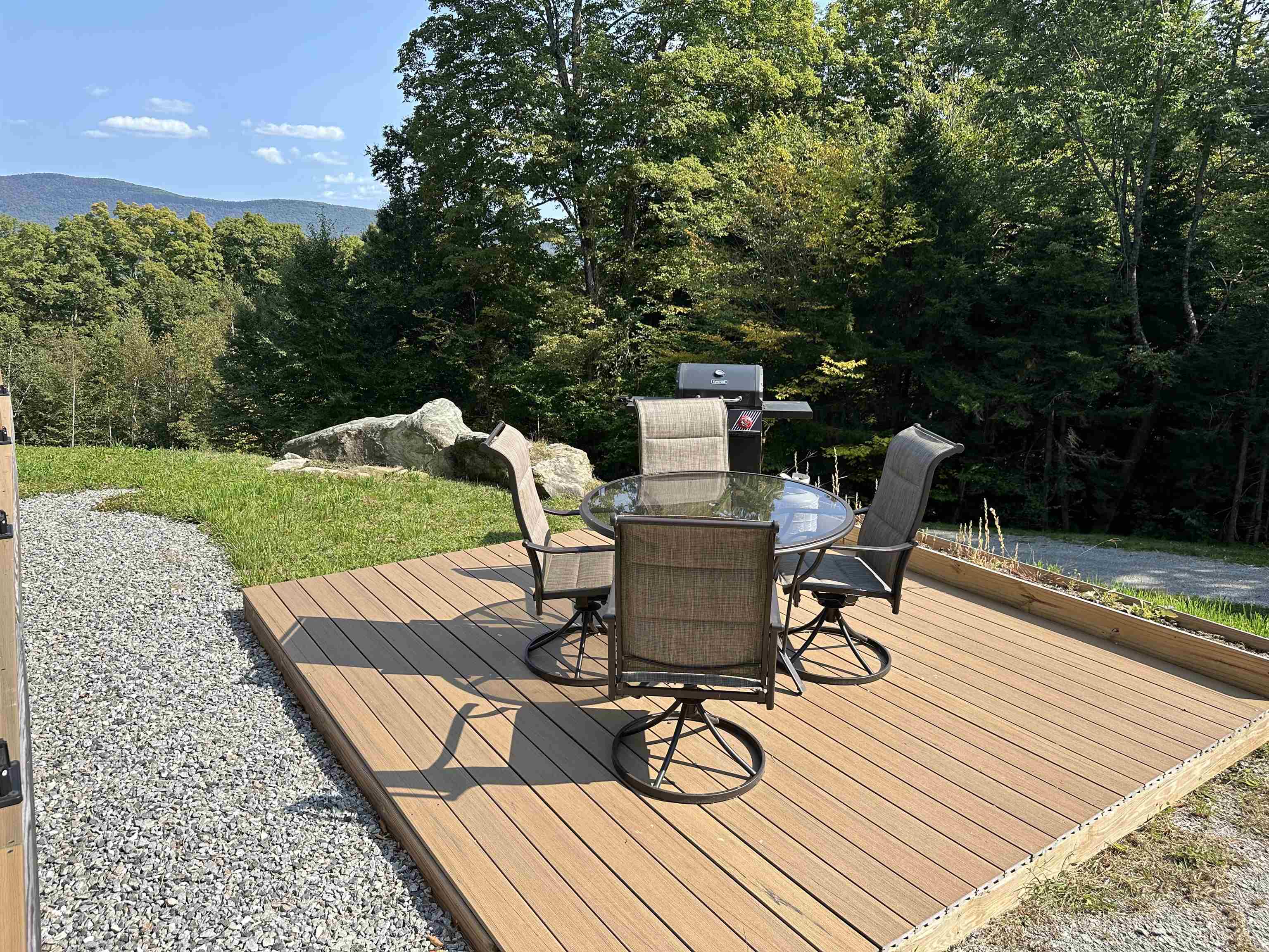 219 Deerwood Hill