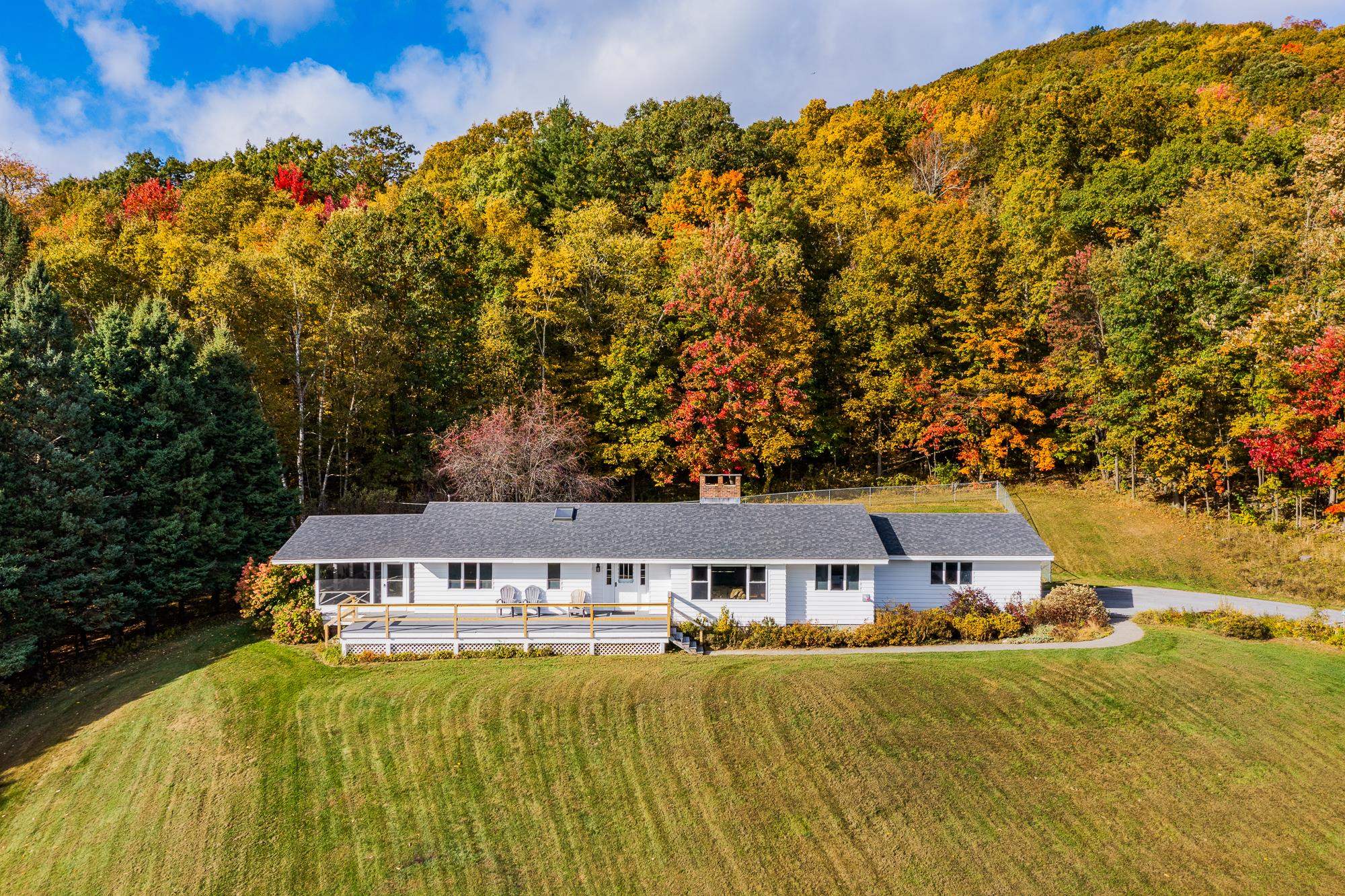 1516 West Mountain Road