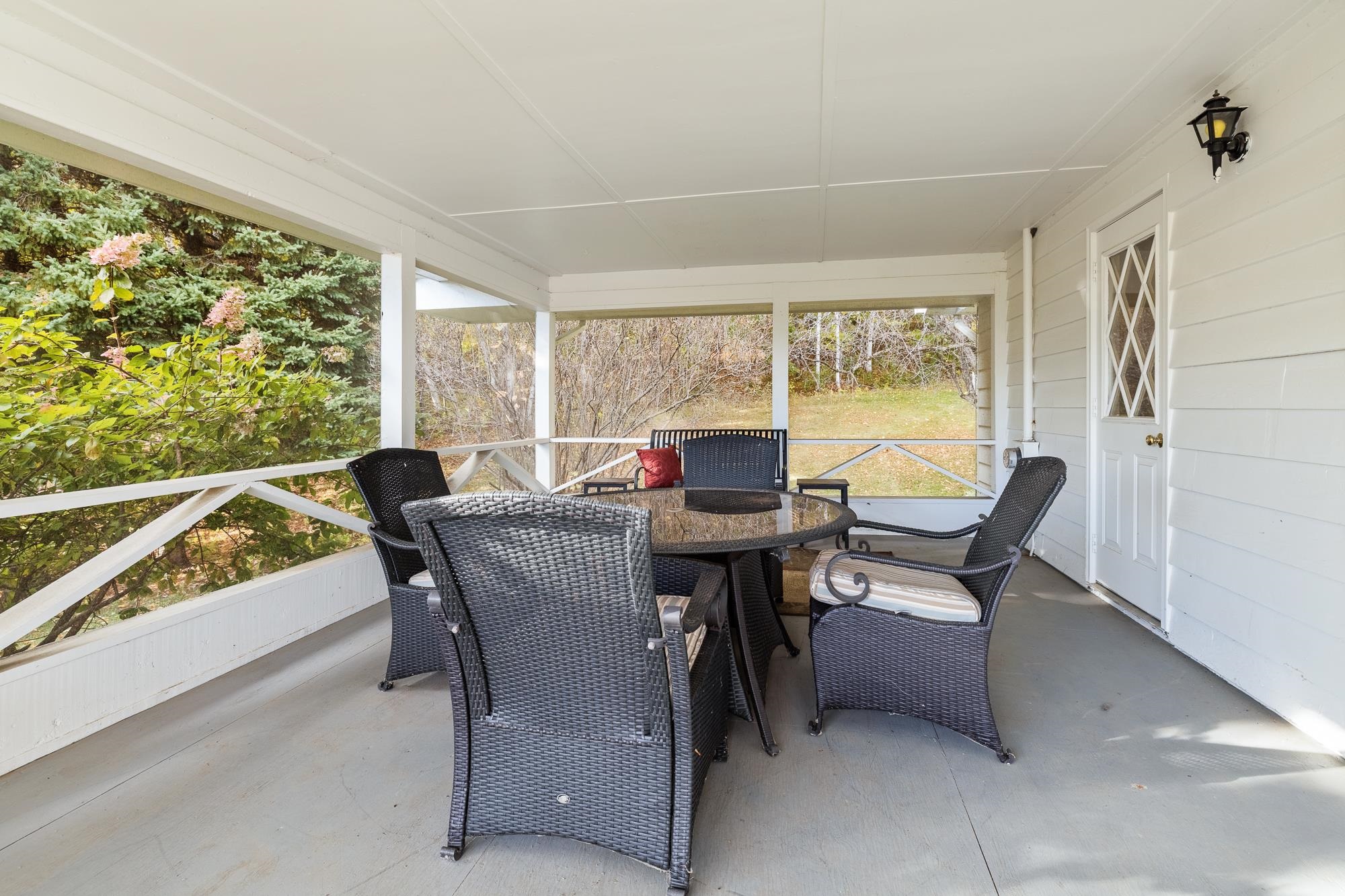 1516 West Mountain Road