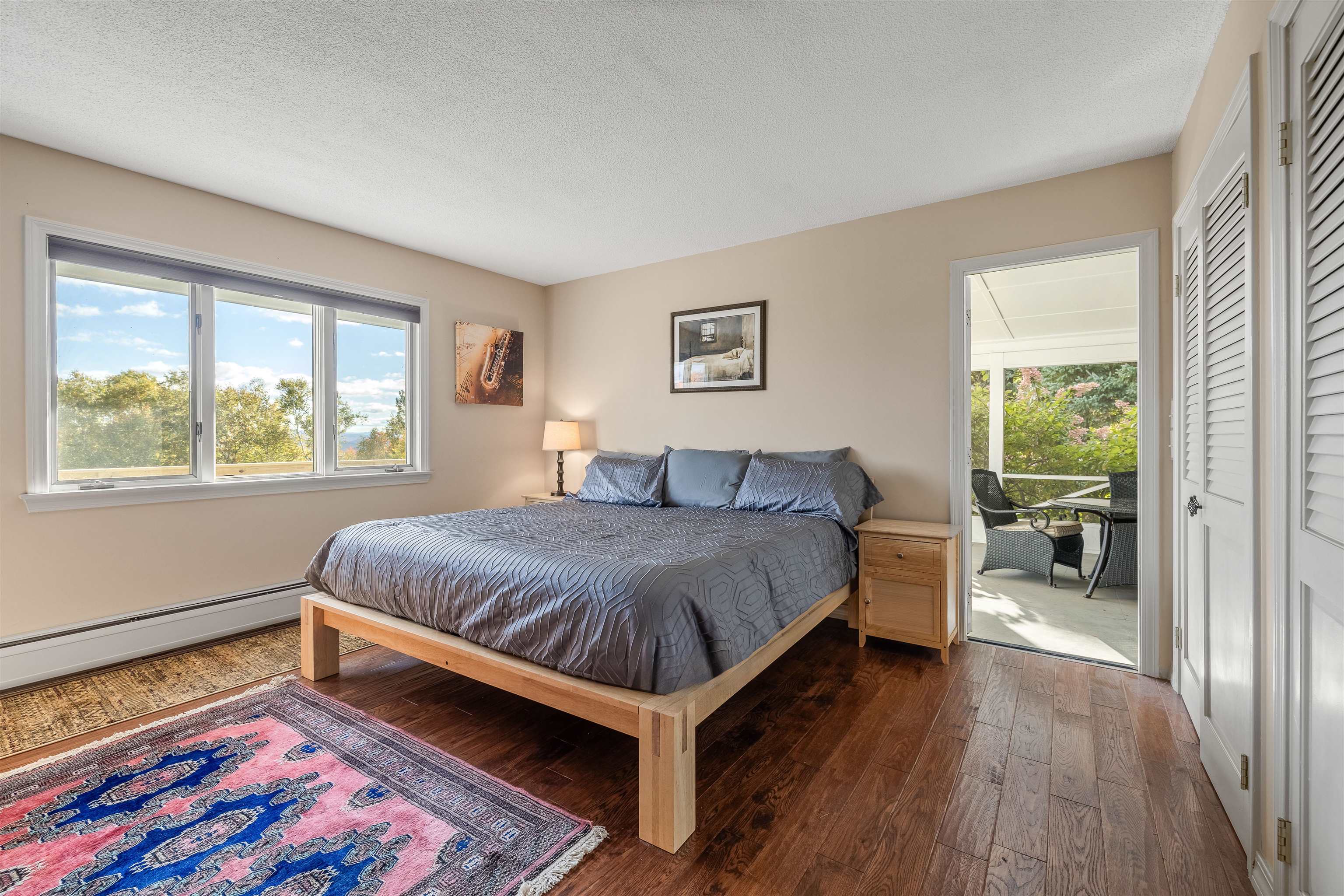 1516 West Mountain Road